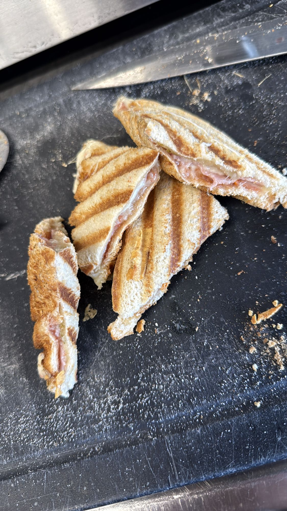 Ham and cheese toastie