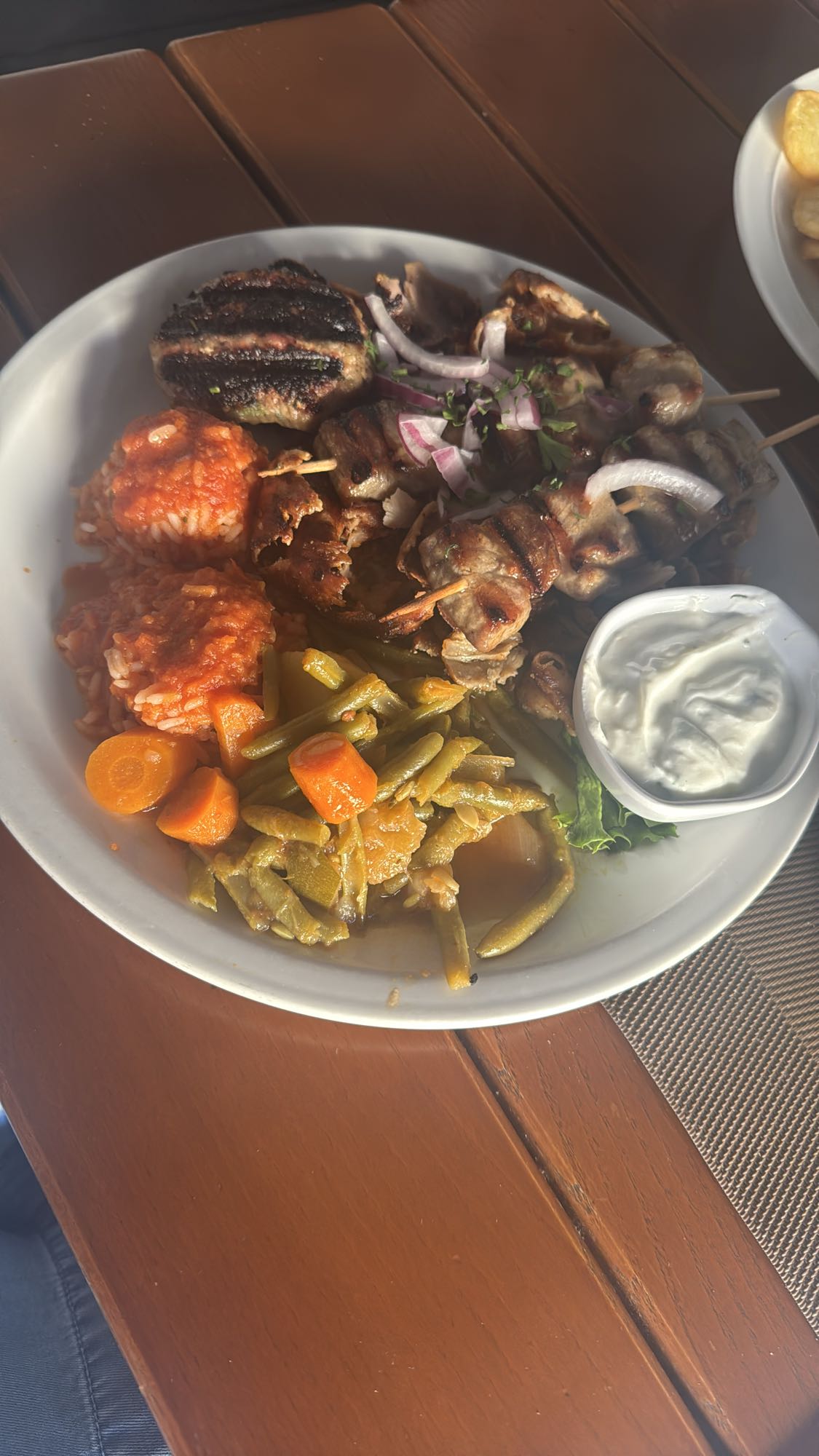 Grillteller mit Reis