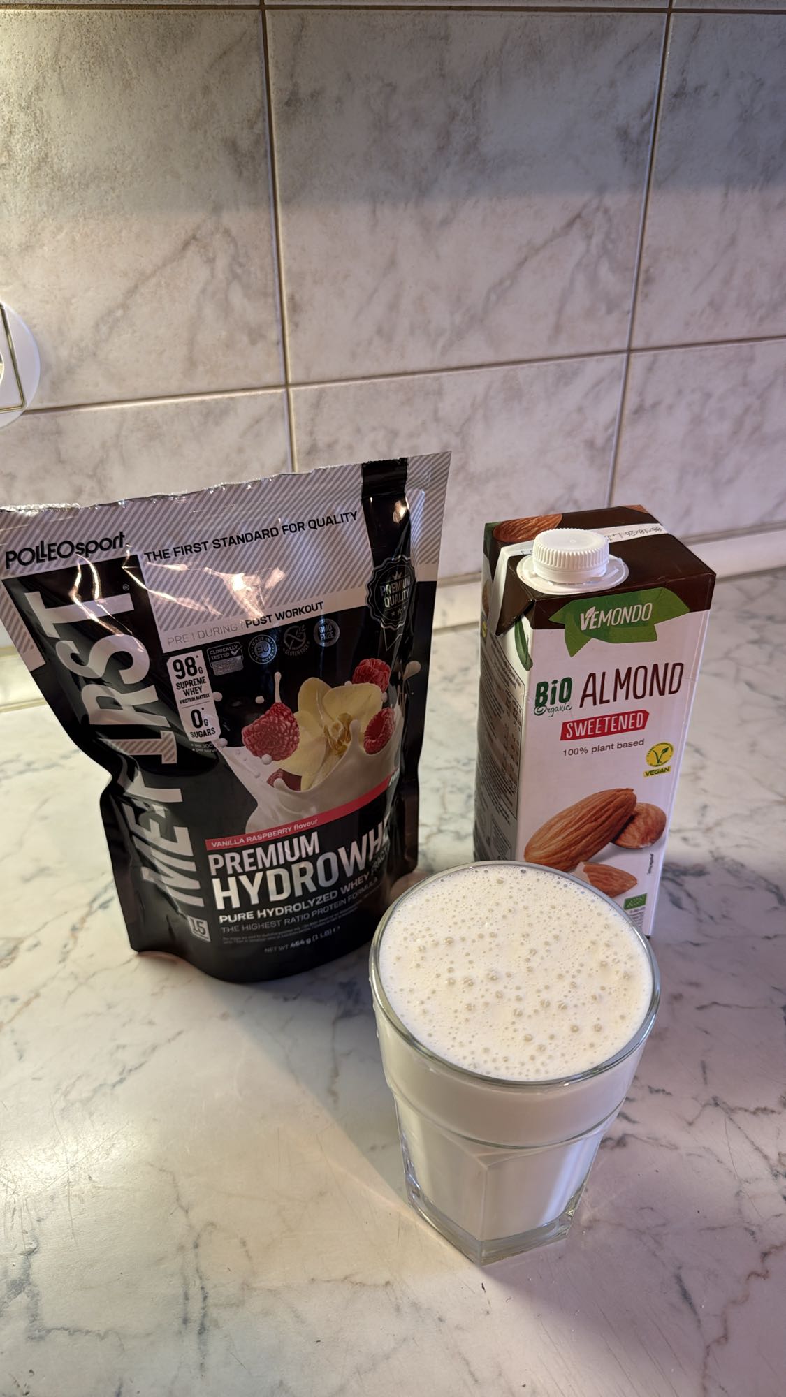 Protein Almond Shake