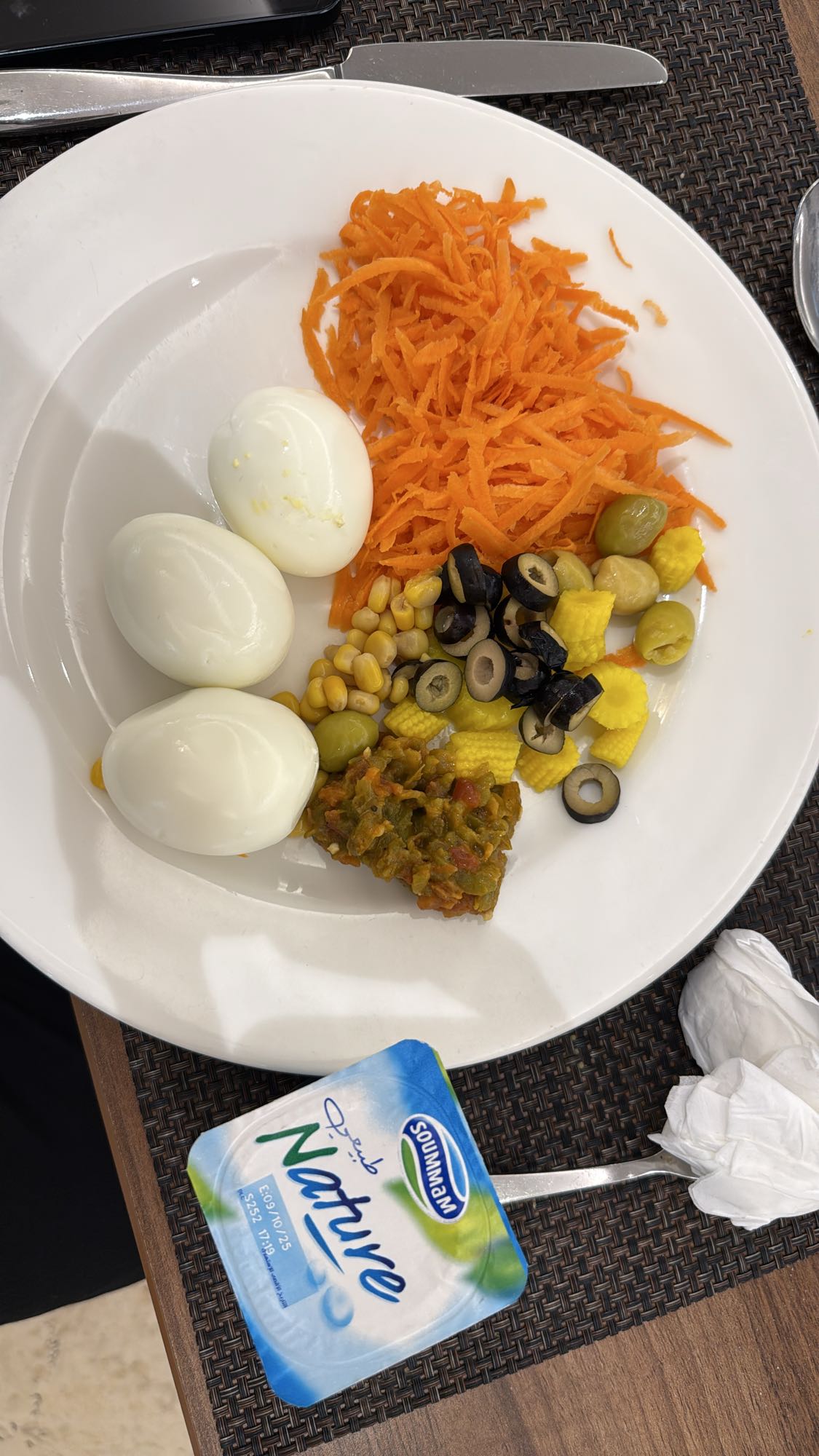 Egg salad with yogurt