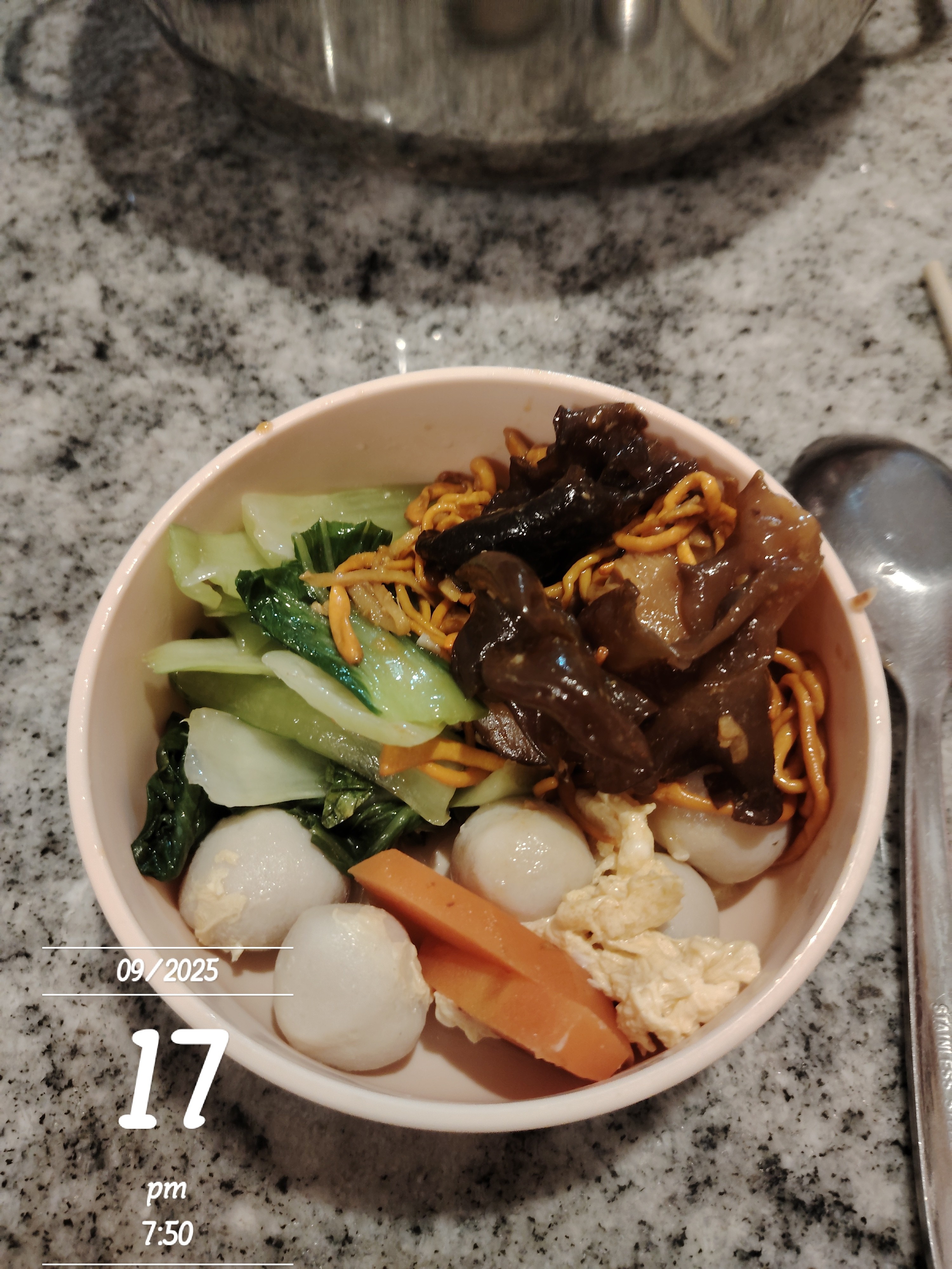 Fishball Veggie Noodle Bowl