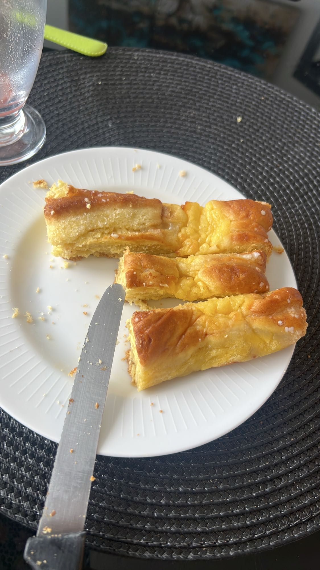Söt vetebröd