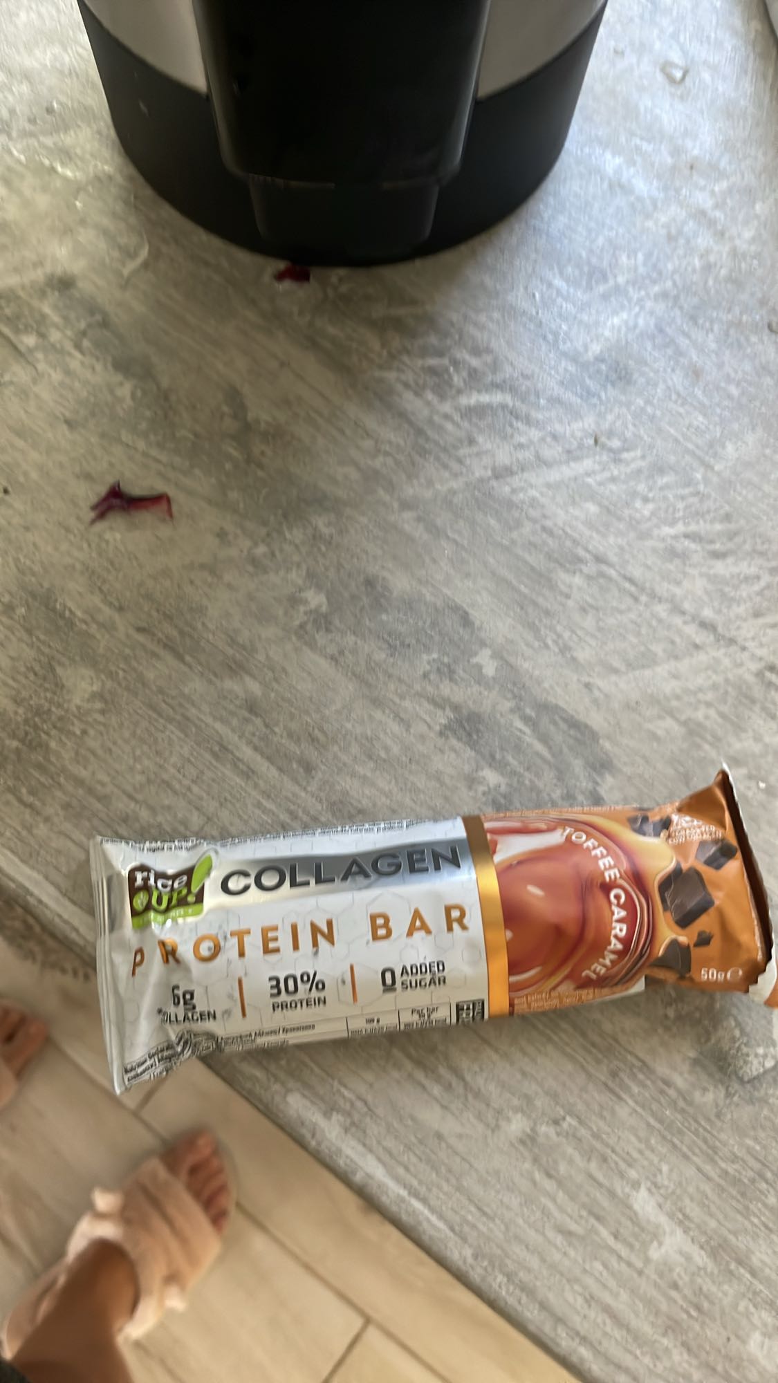 Baton proteic cu colagen