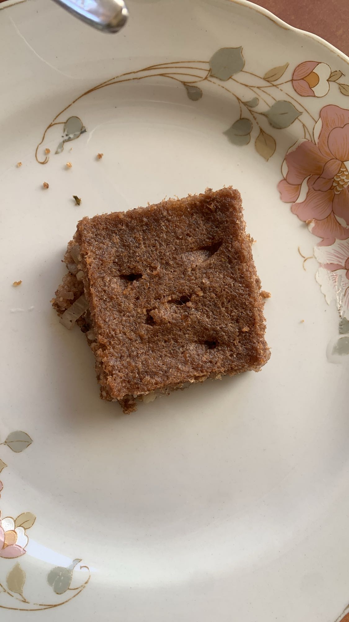 Baked semolina slice