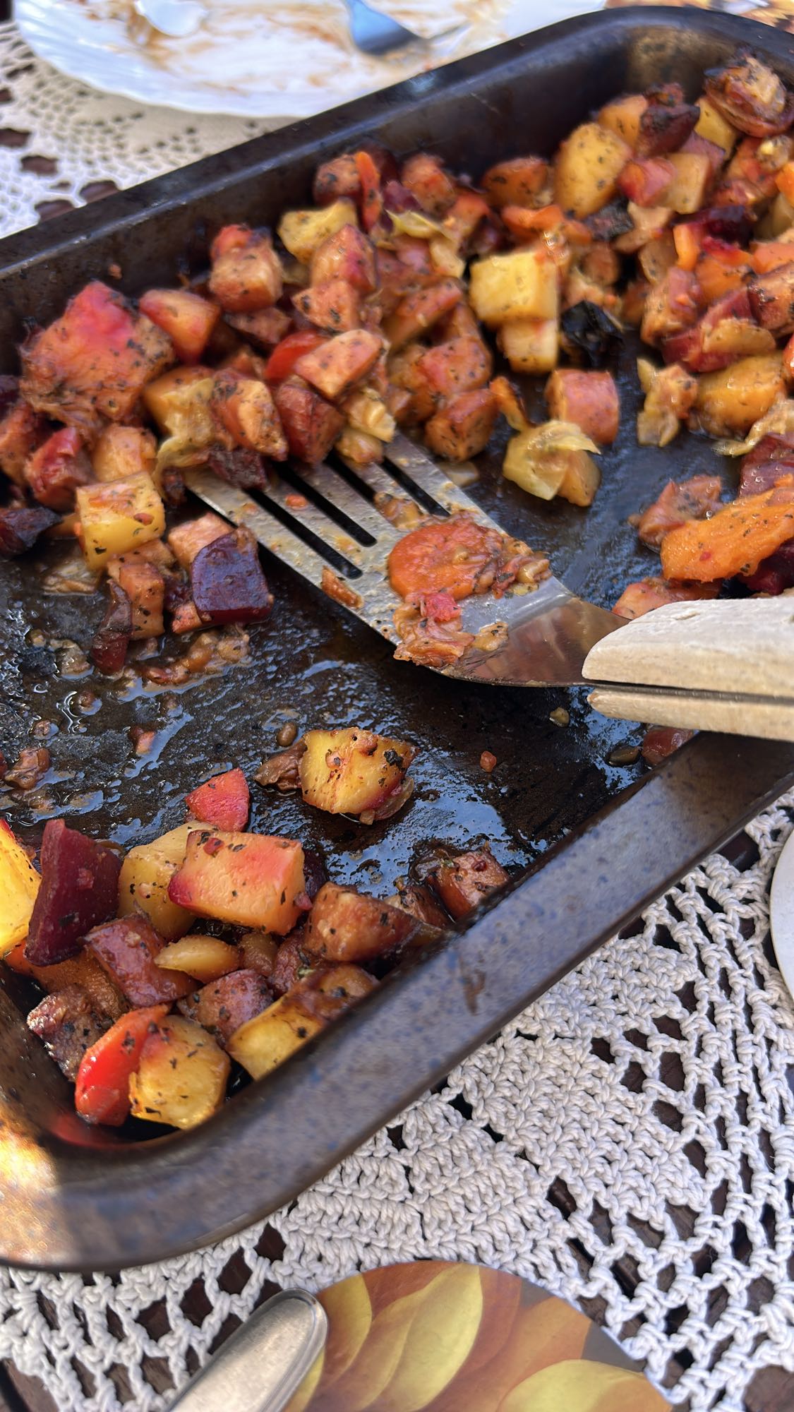 Pieczone warzywa korzeniowe