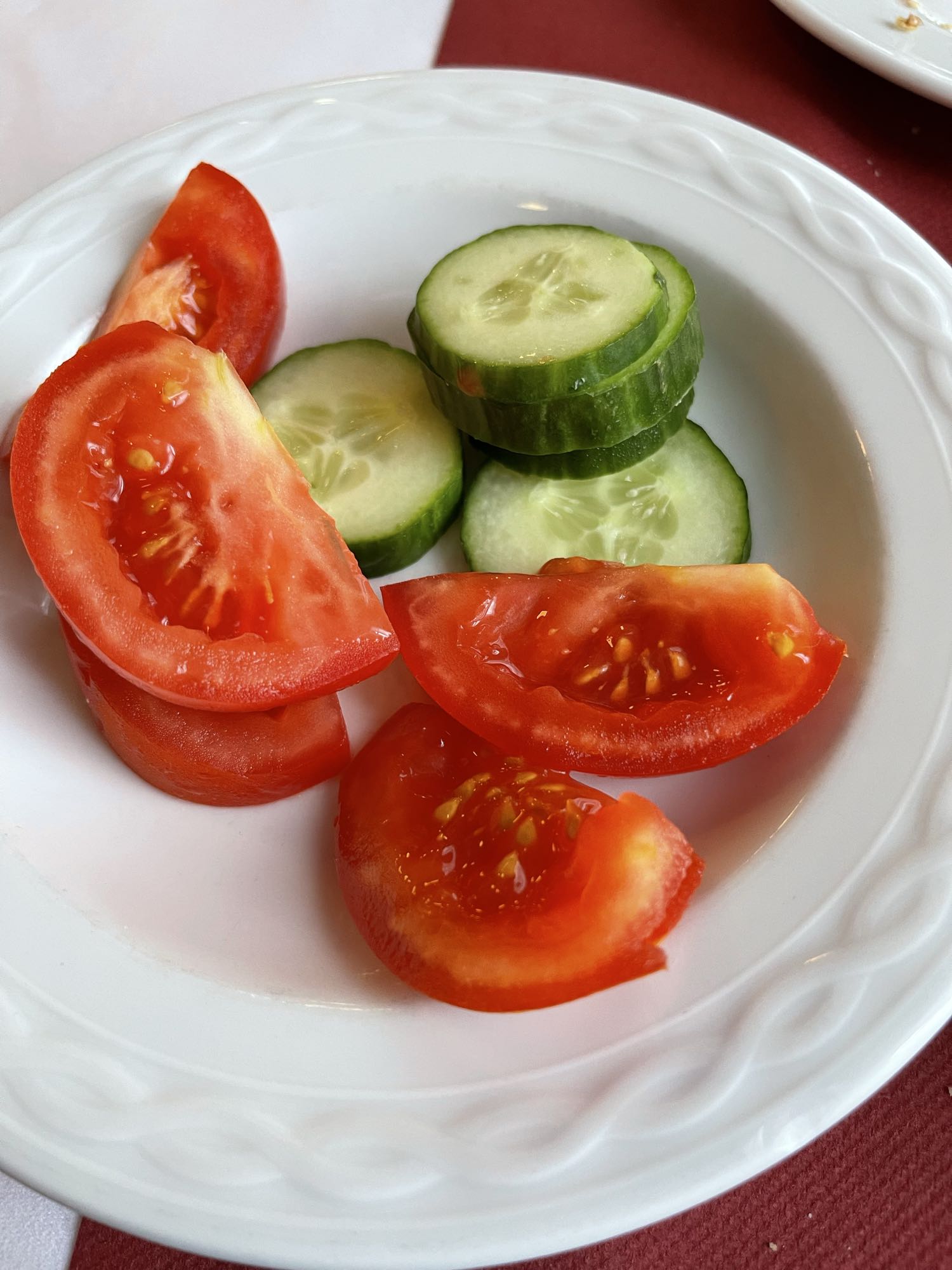 Tomaten-Gurken-Salat