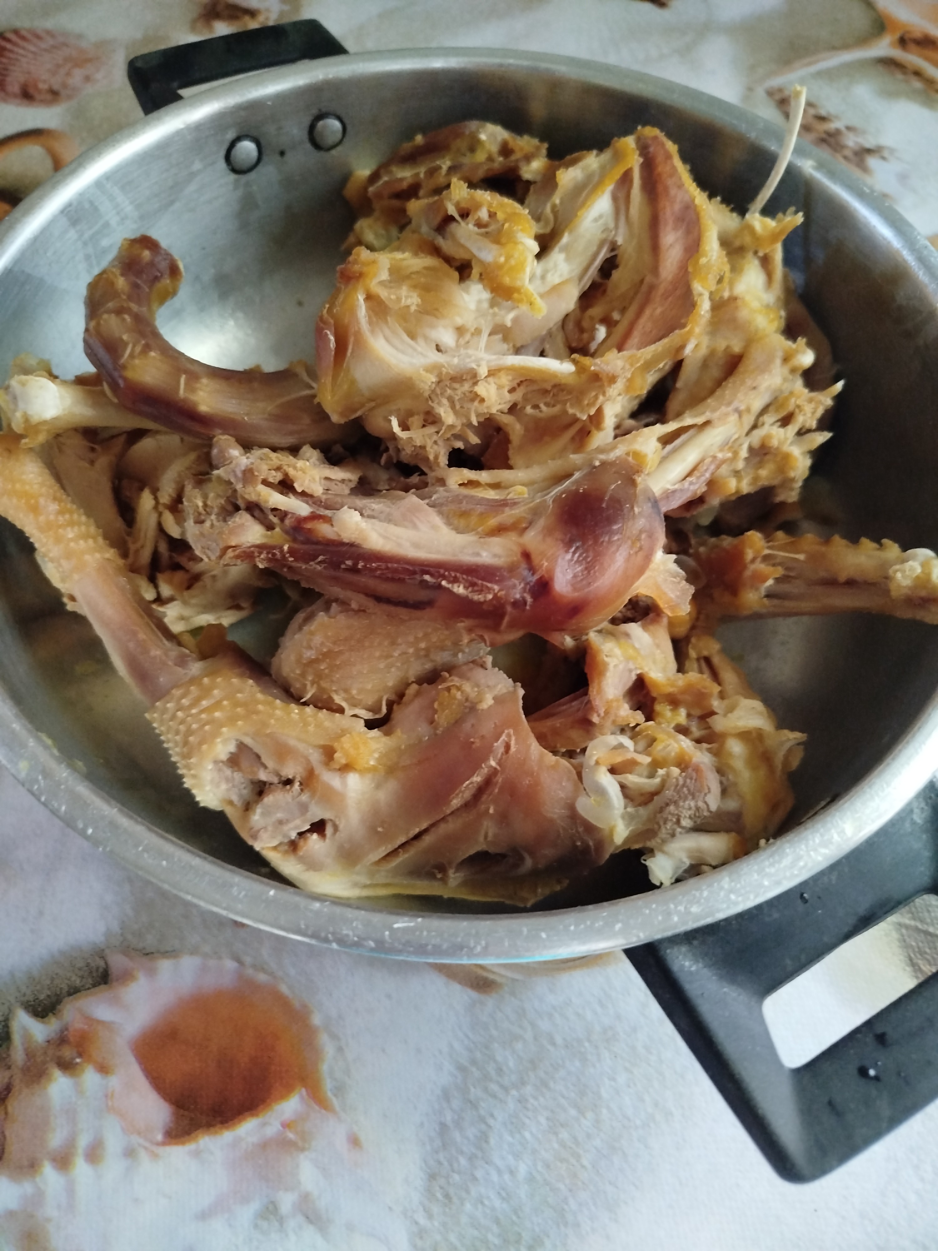 Boiled Chicken Pieces