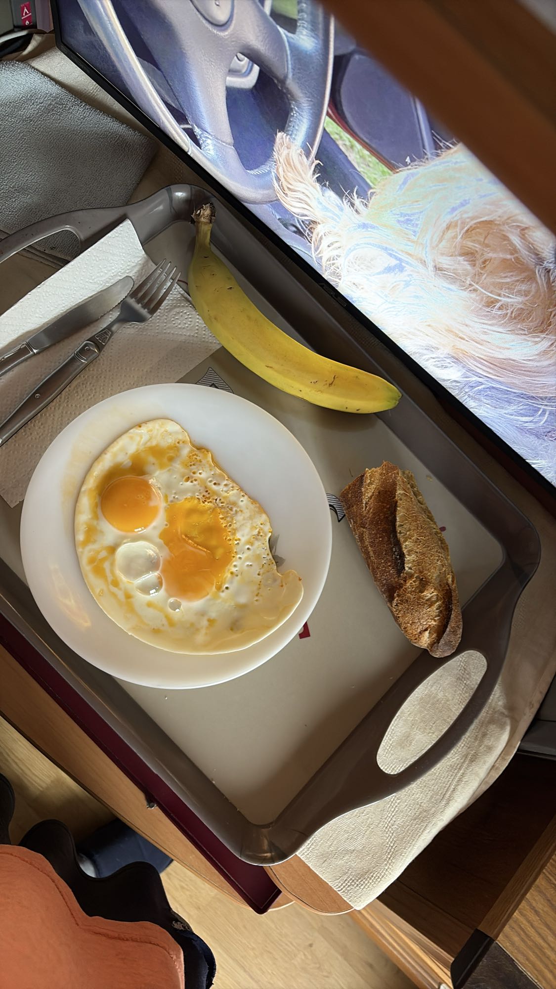 Petit déjeuner œufs banane