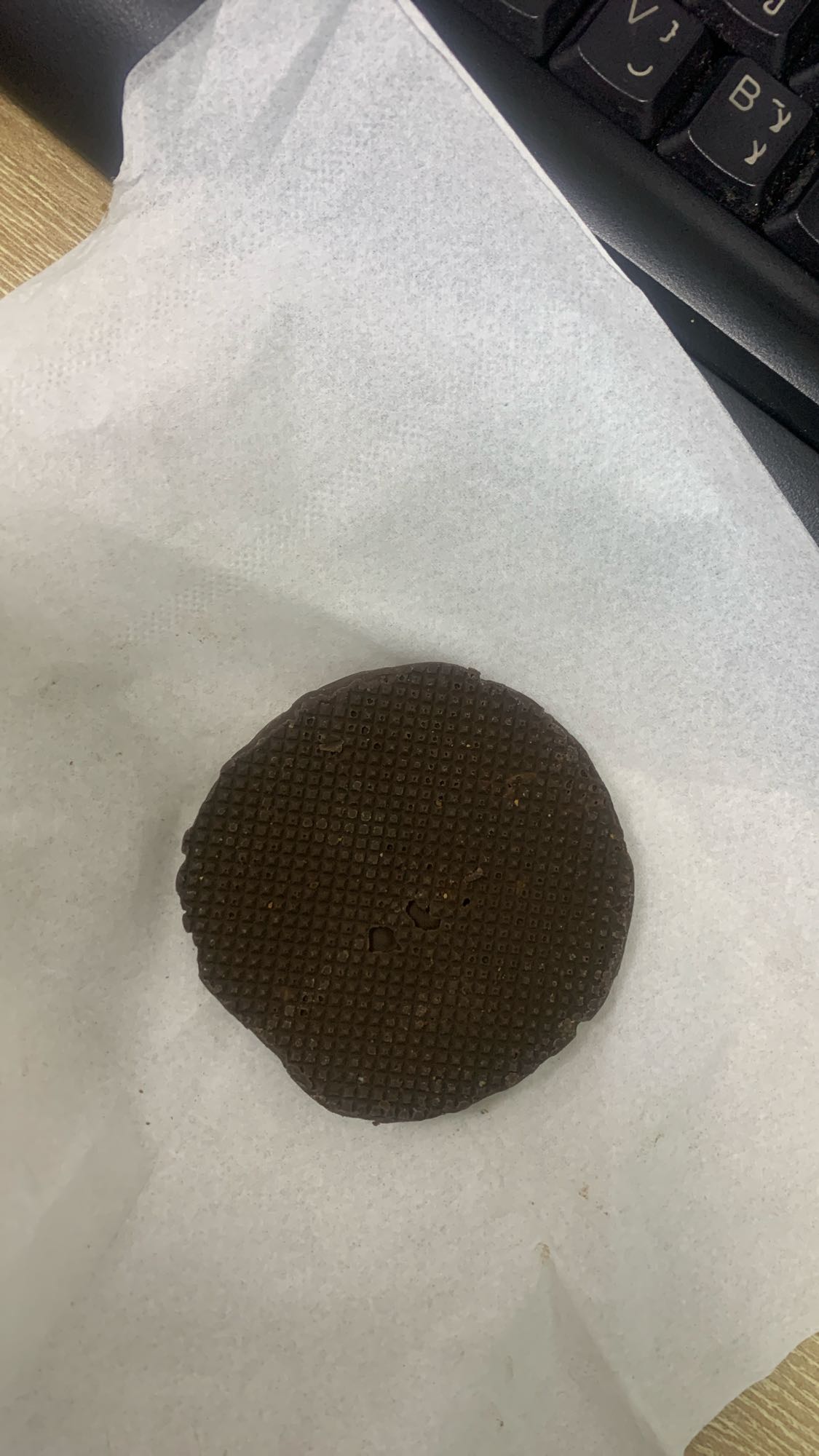 Chocolate sandwich cookie