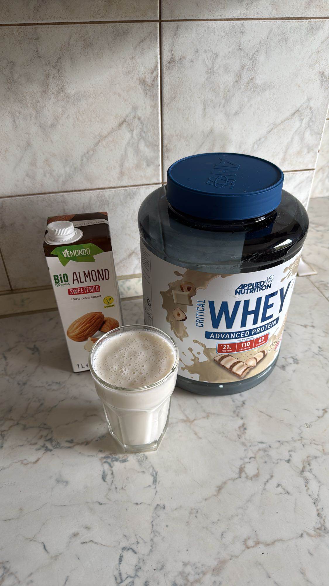 Protein Almond Shake