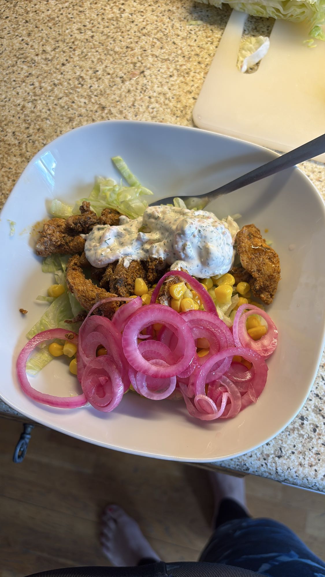 Kycklingsallad med sås