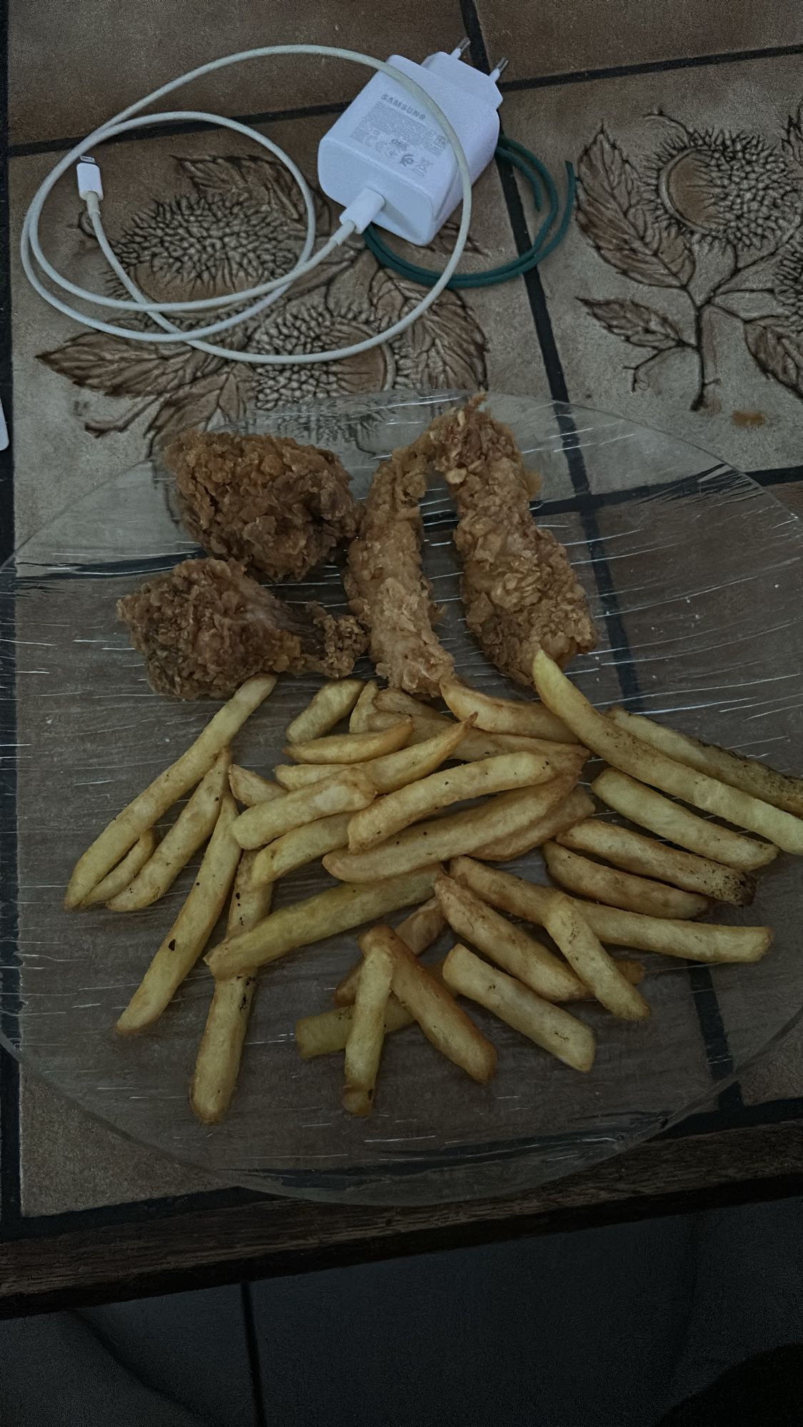 Poulet frit et frites