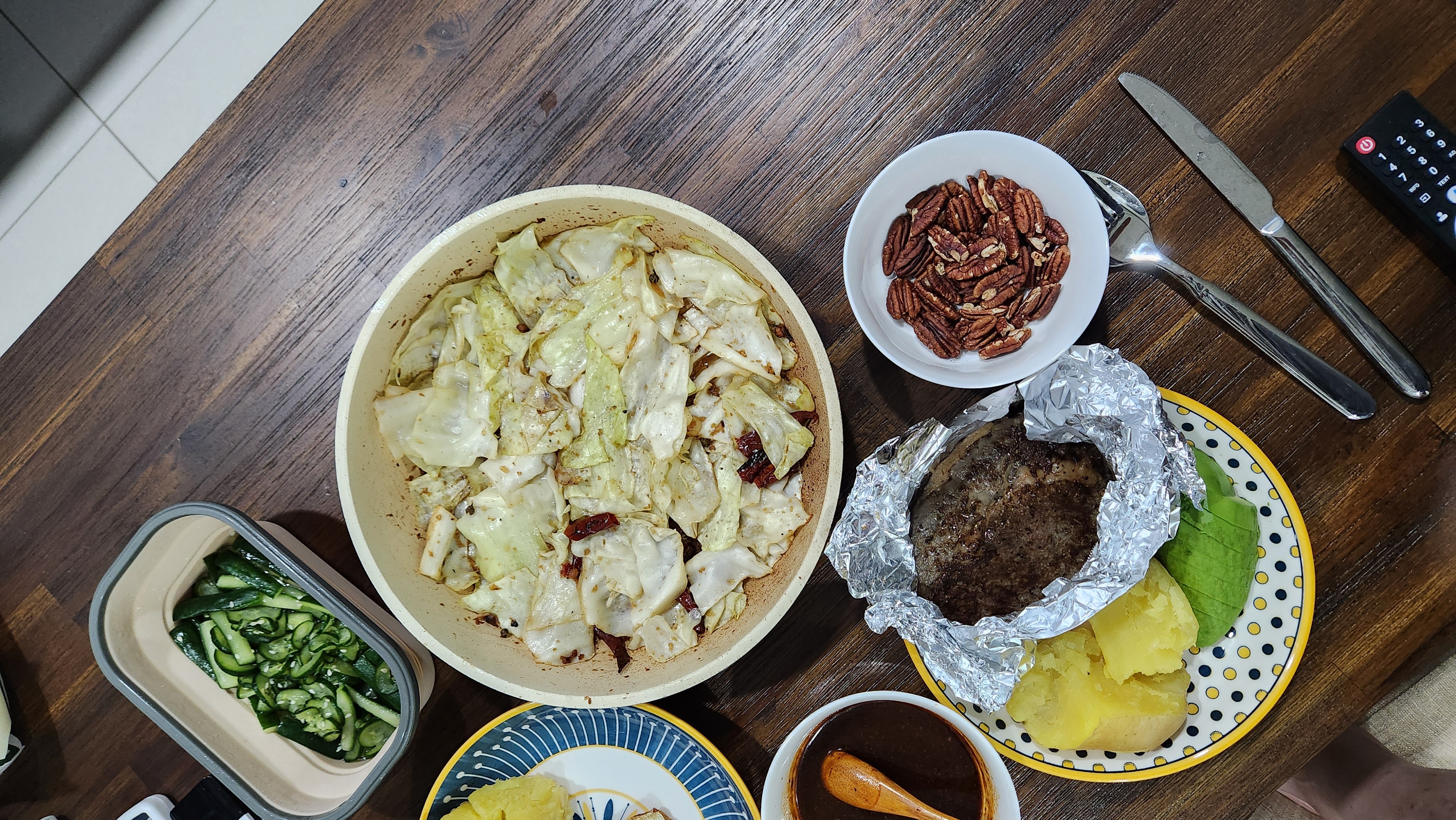 Steak, Veggies & Pecans