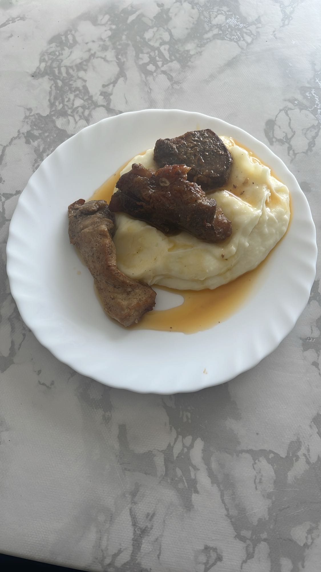 Piure cu carne de porc