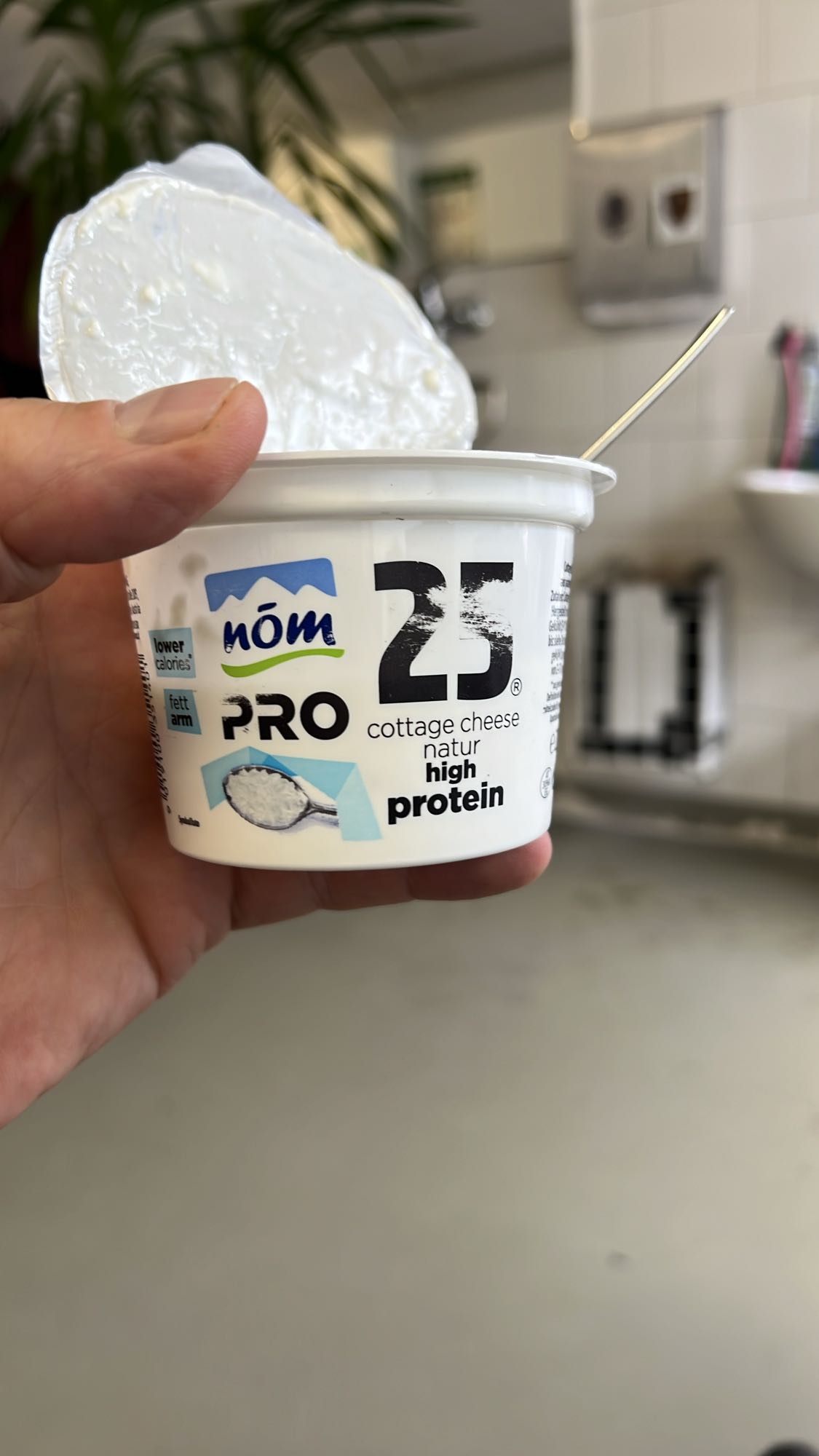 serek wiejski wysokobiałkowy