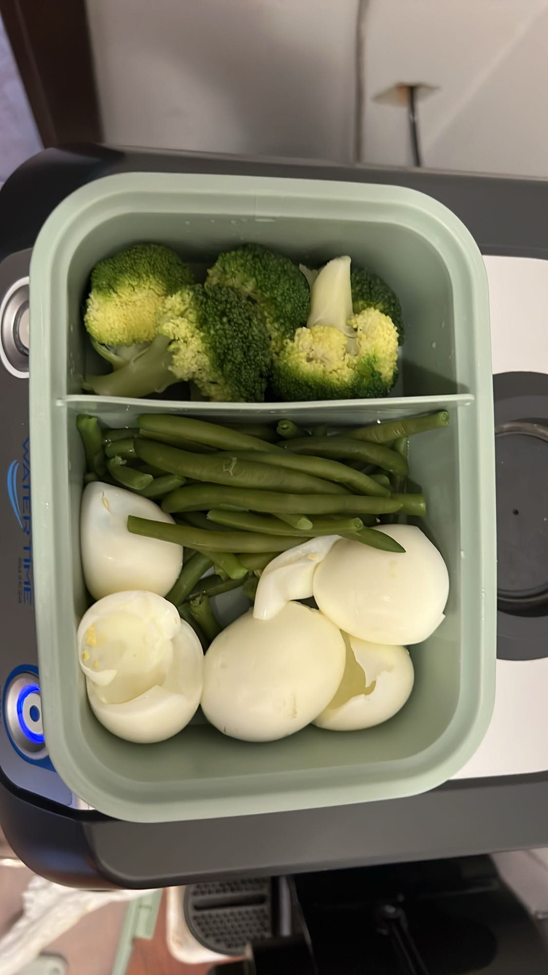 Yumurta ve Sebze Kutusu