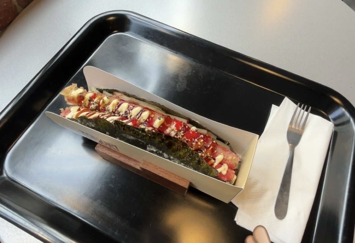 Hot-dog sushi