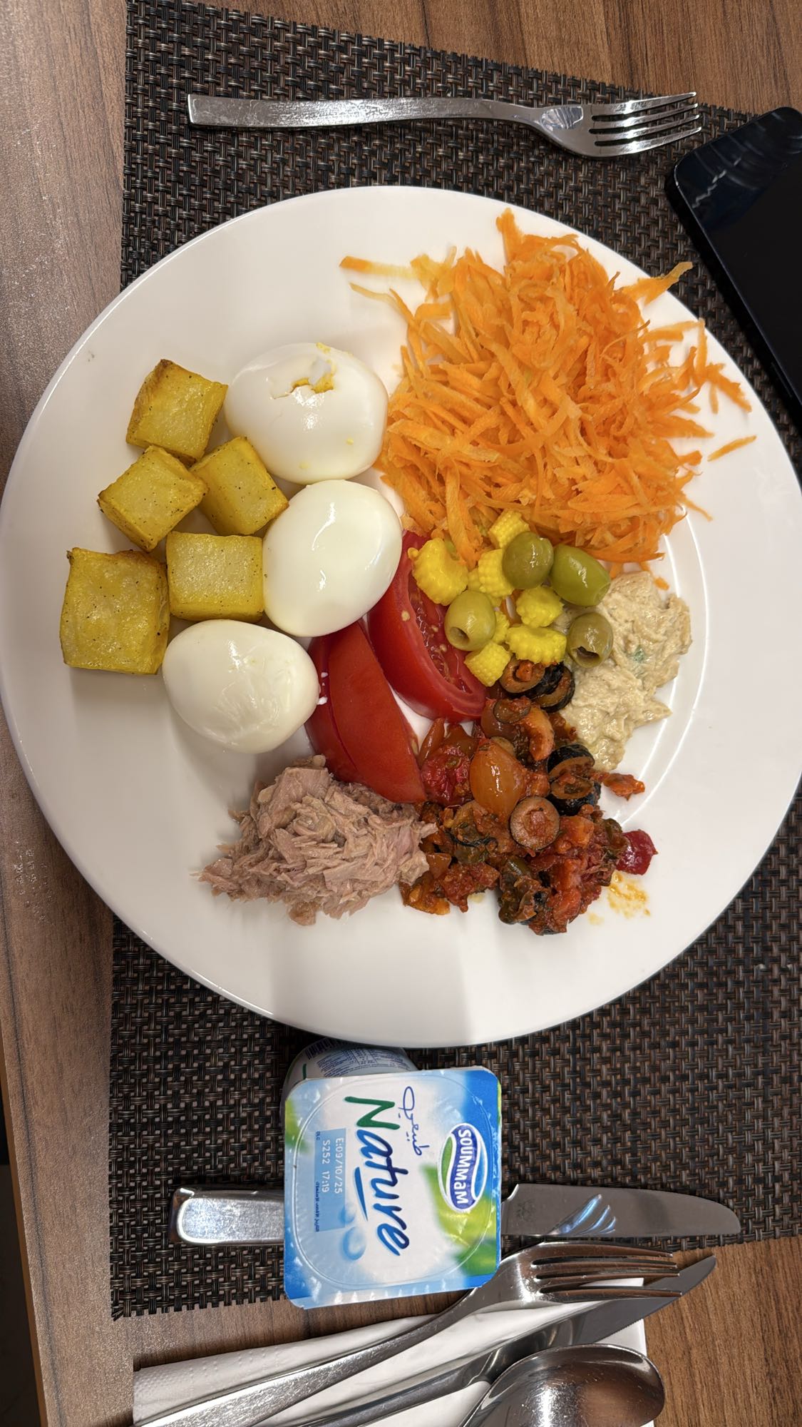 Protein veggie plate