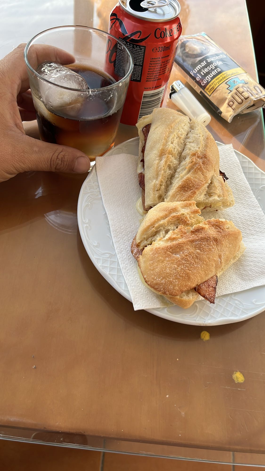 Bocadillo con refresco
