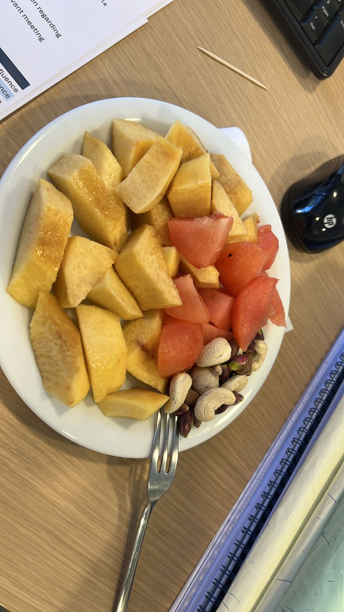 Φρούτα και ξηροί καρποί