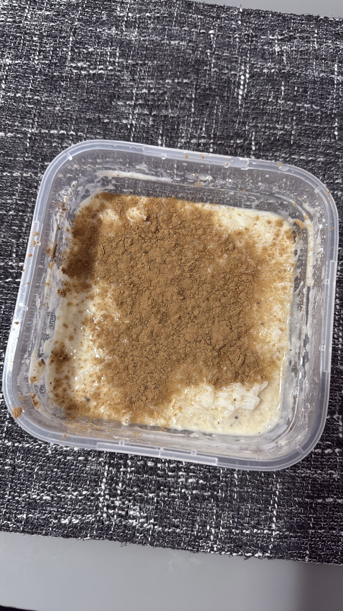 Orez cu lapte și scorțișoară