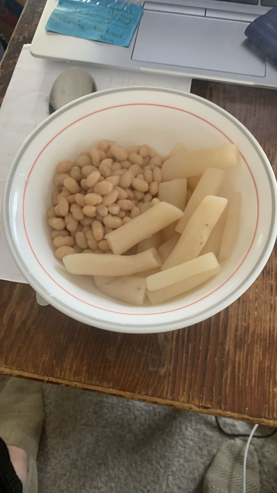 haricots blancs et coeurs de palmier