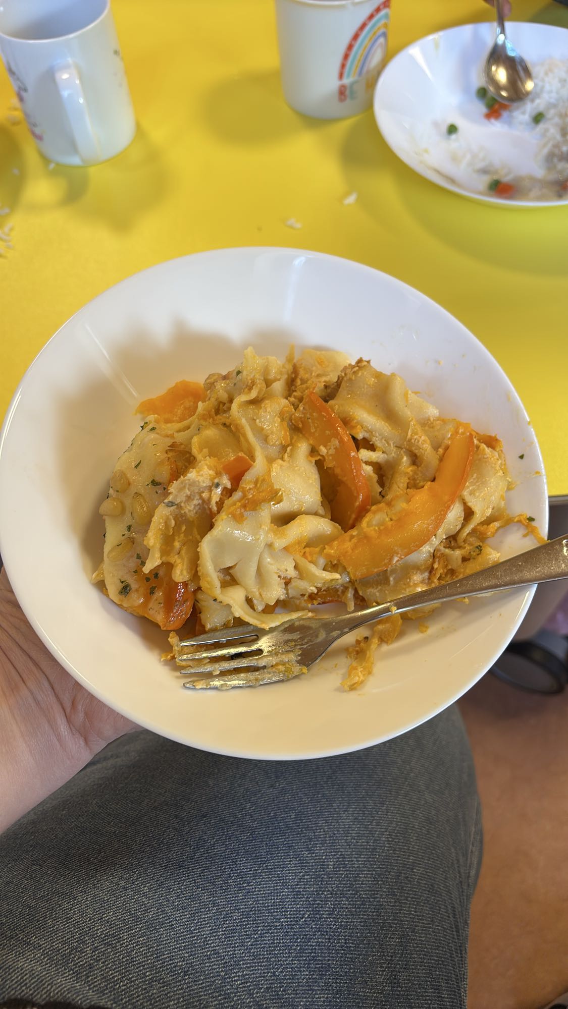 Pasta met groenten en ei