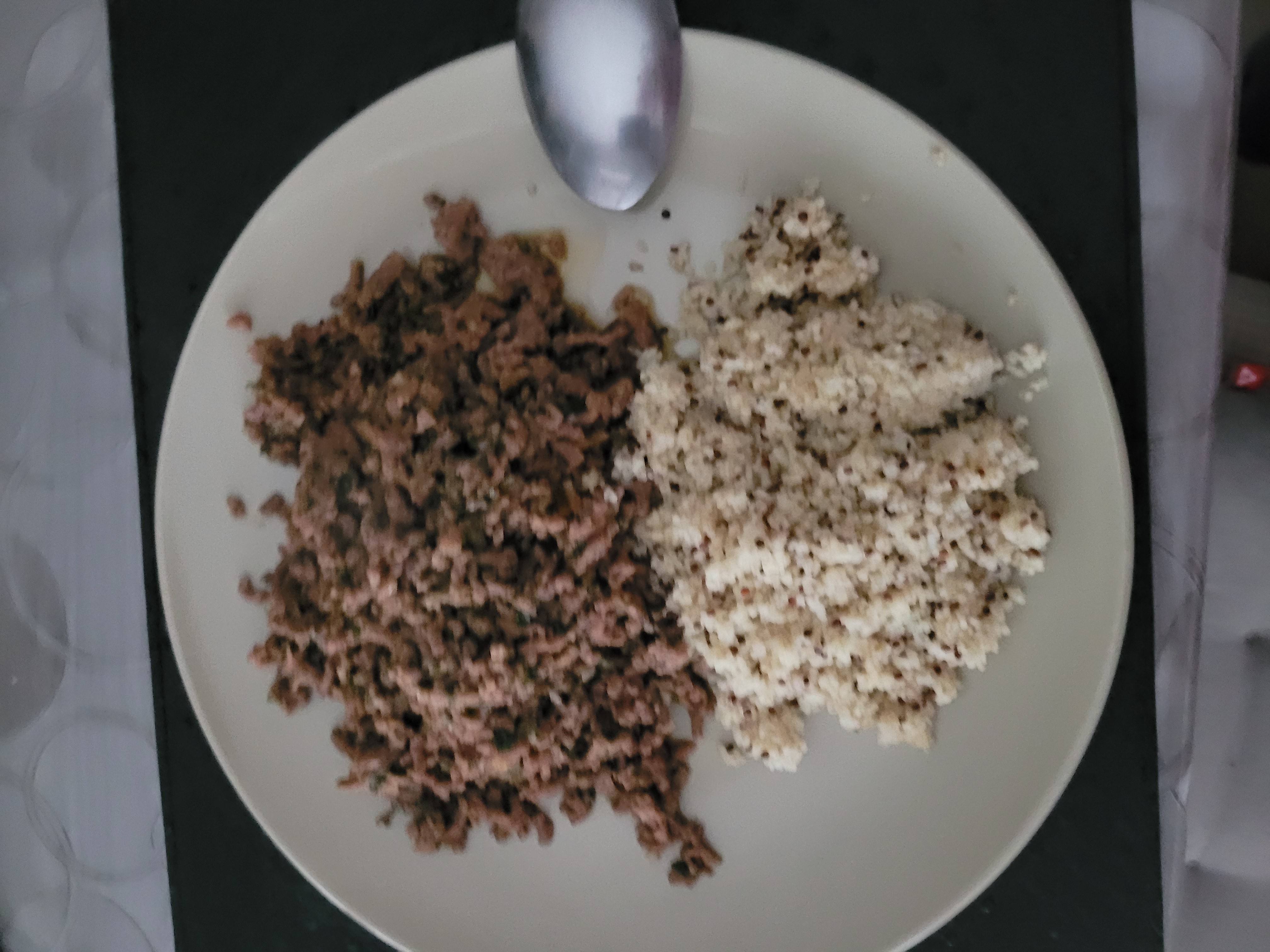 Boeuf haché et couscous