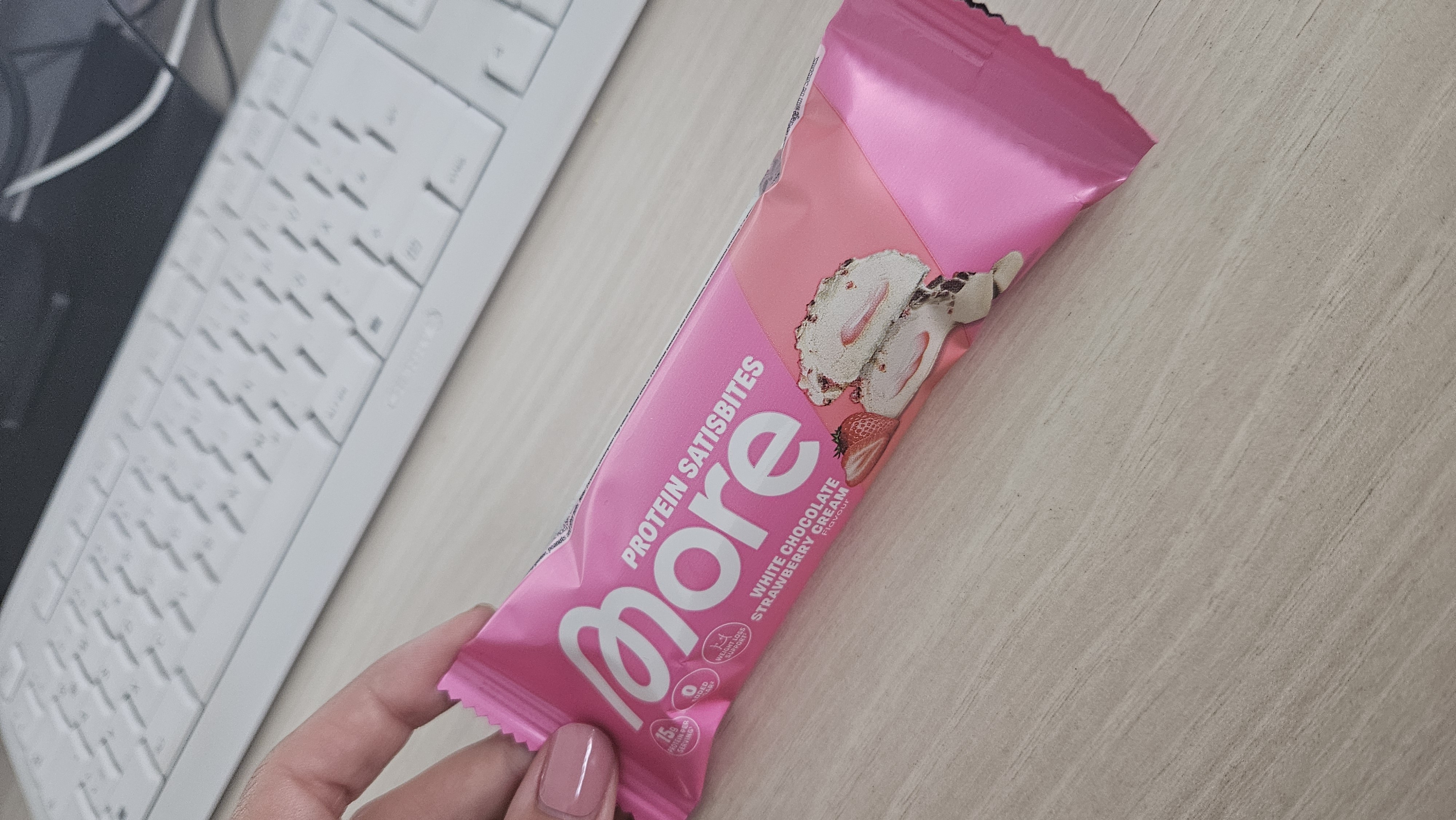 Proteinriegel Weiße Schokolade Erdbeere