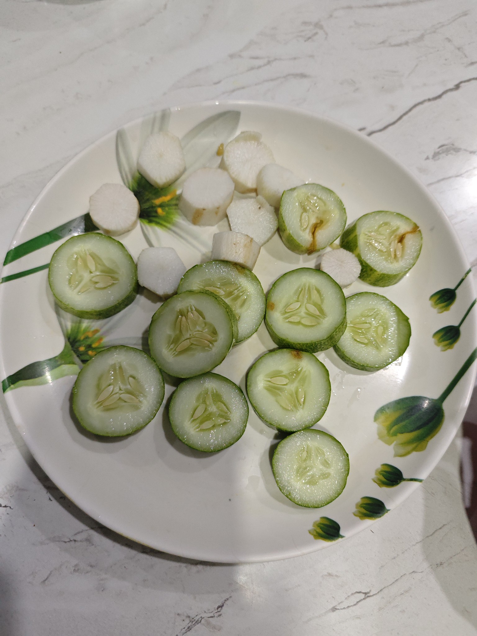 Cucumber and Yam Slices