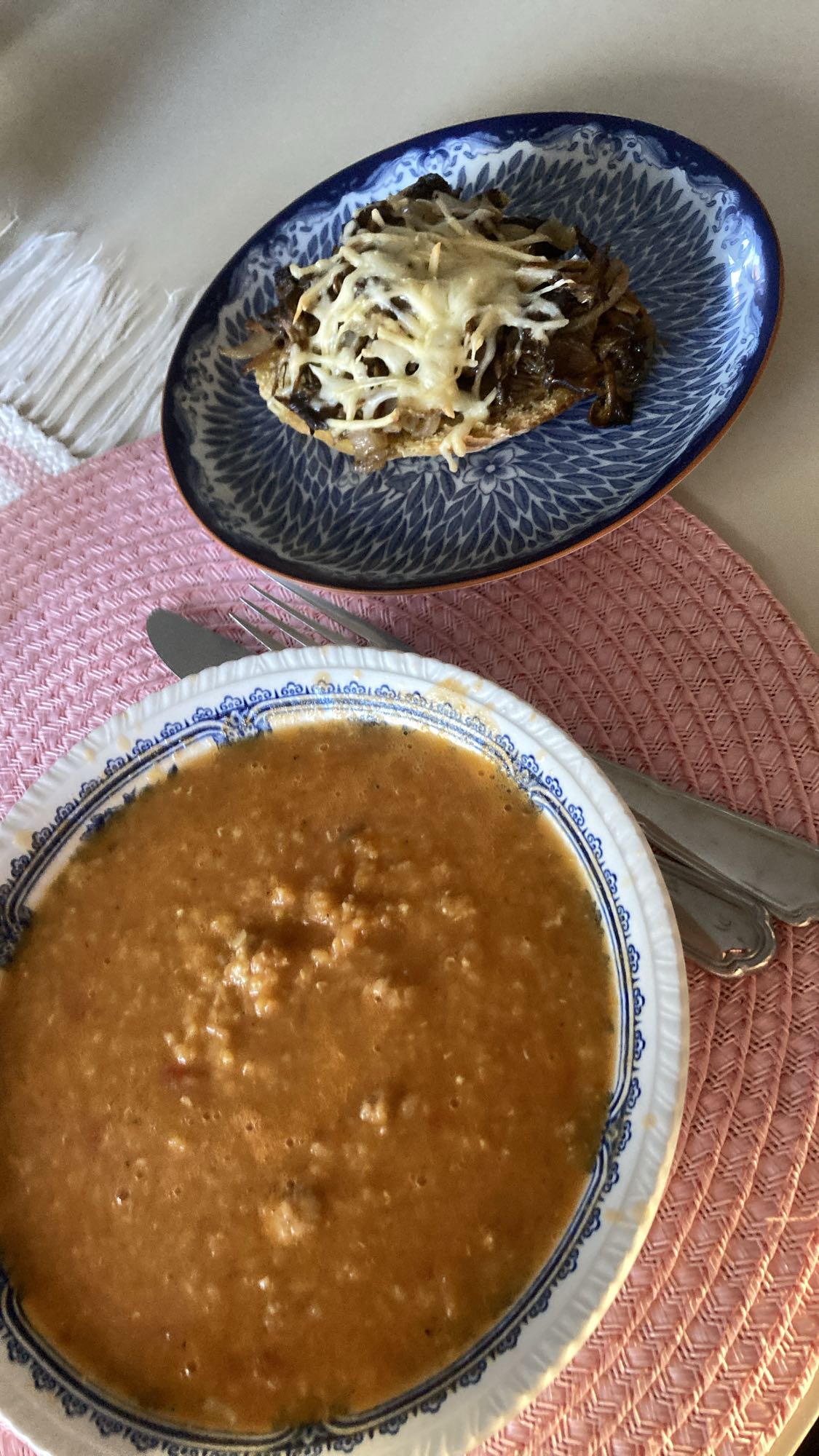 Tomatsoppa & svampmacka