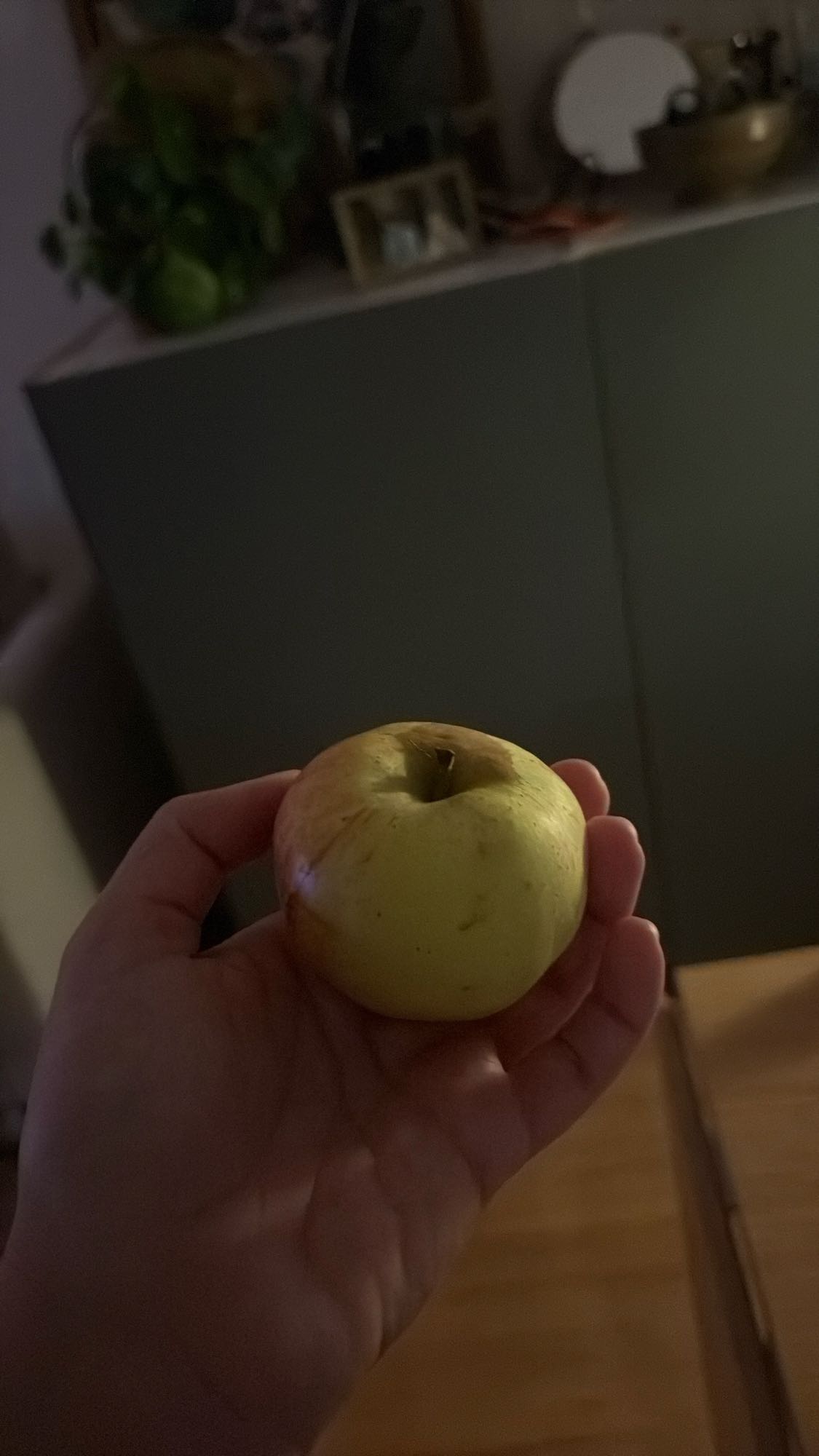 Gult äpple
