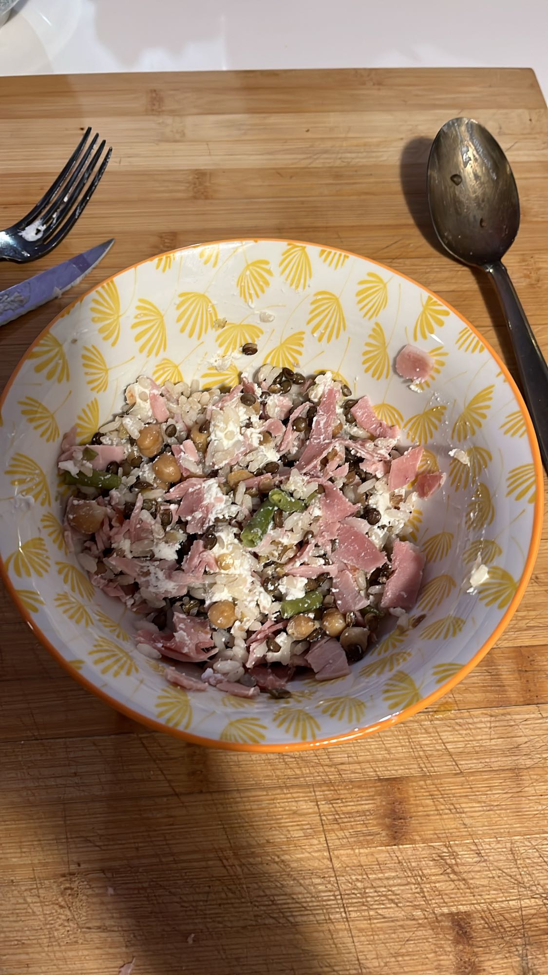 Salade riz jambon pois