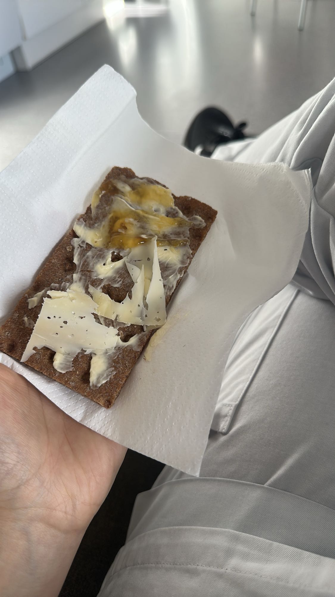 Knäckebröd med ost & smör