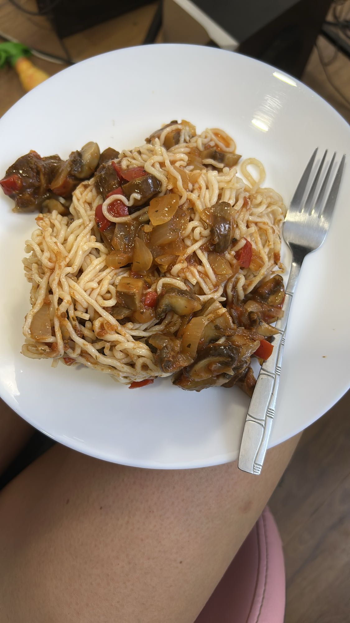 Paste konjac cu tocăniță de ciuperci