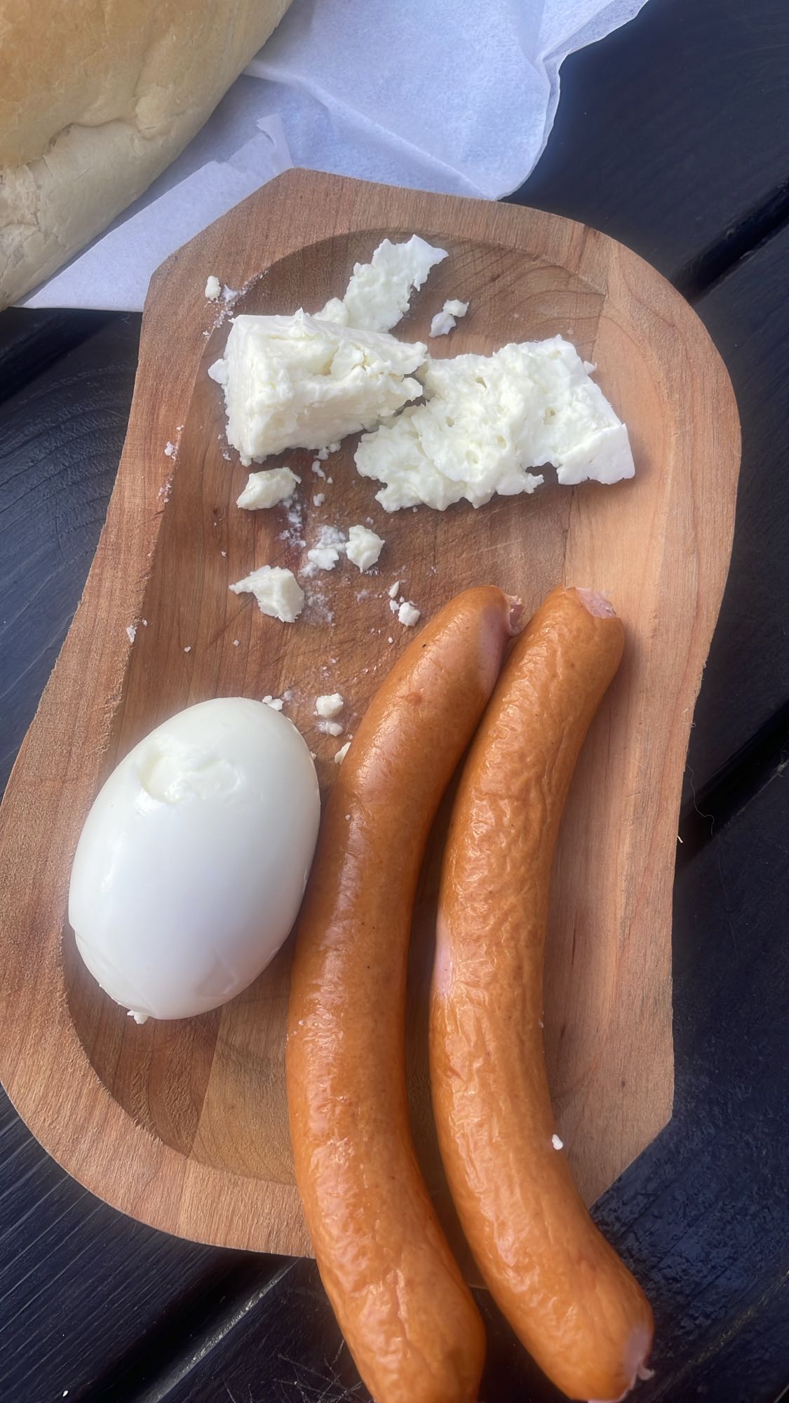 Mic dejun cu crenvurști