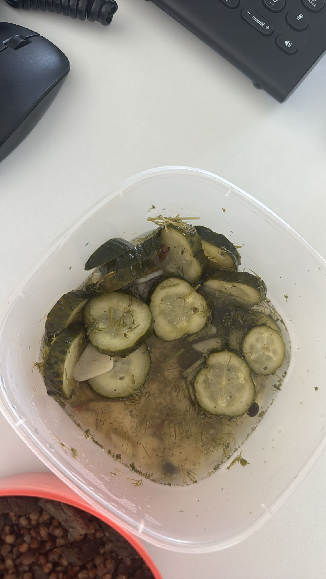 Маринованные огурцы