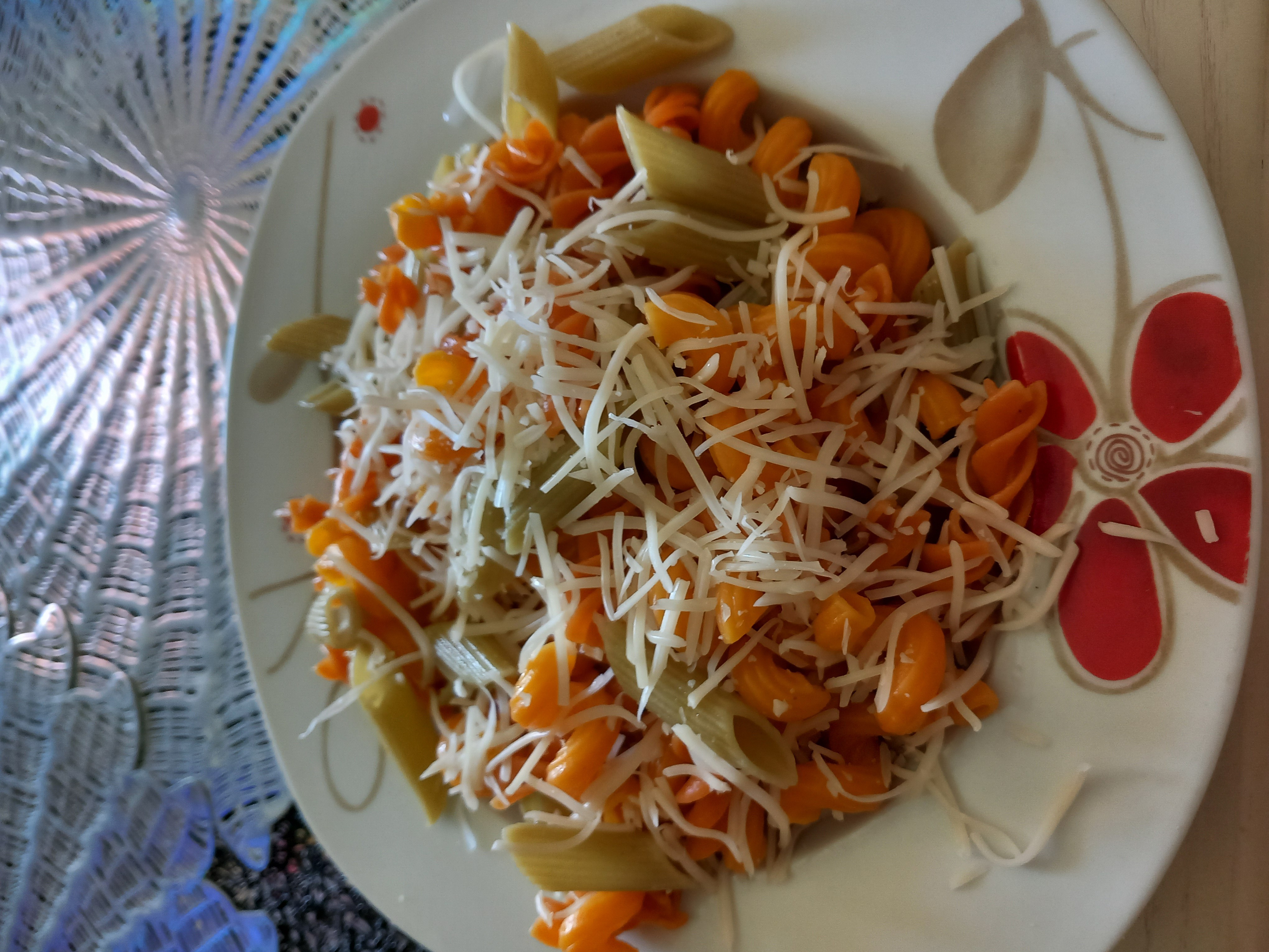 Pâtes tricolores au fromage