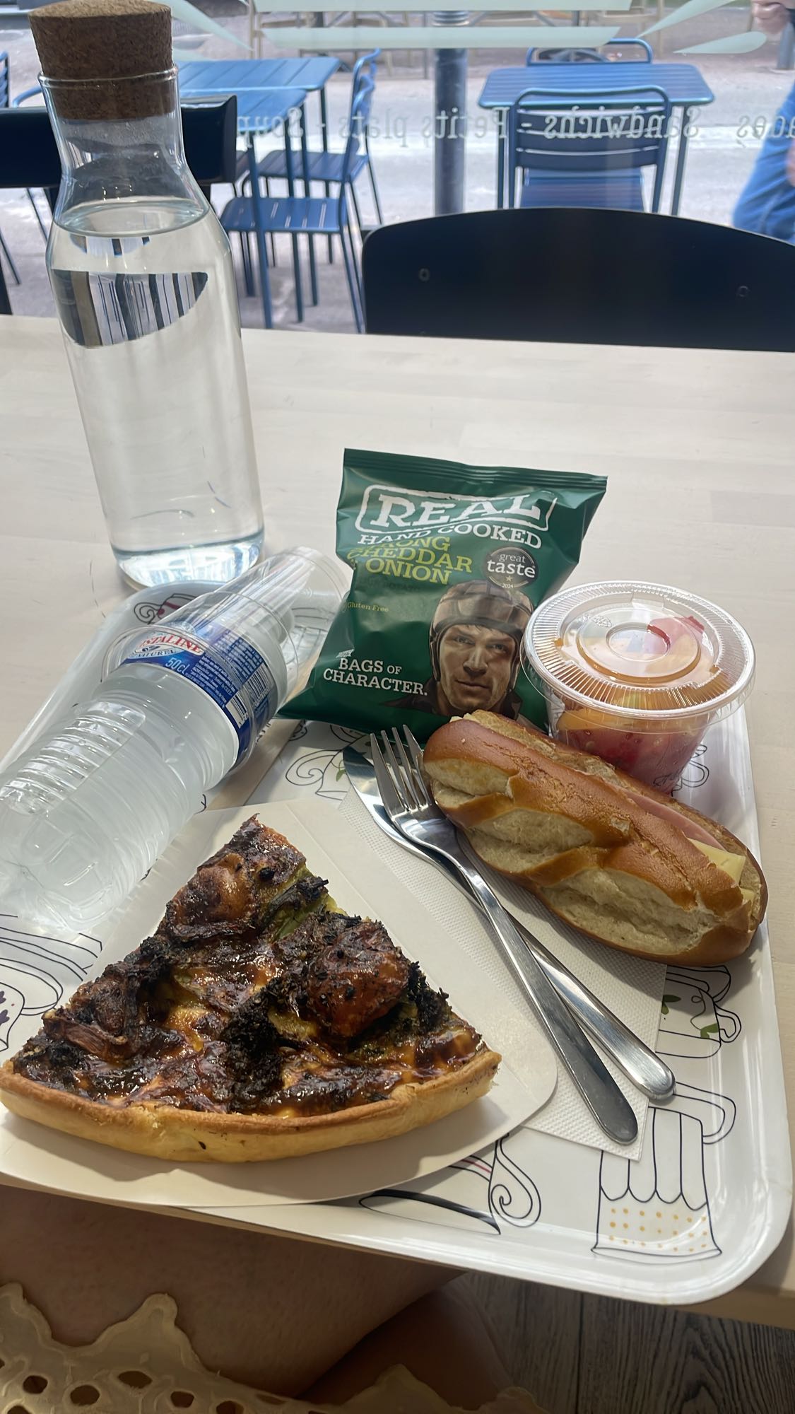 Déjeuner varié plateau