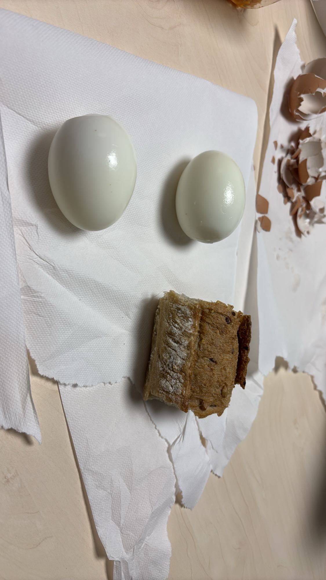 œufs et pain complet