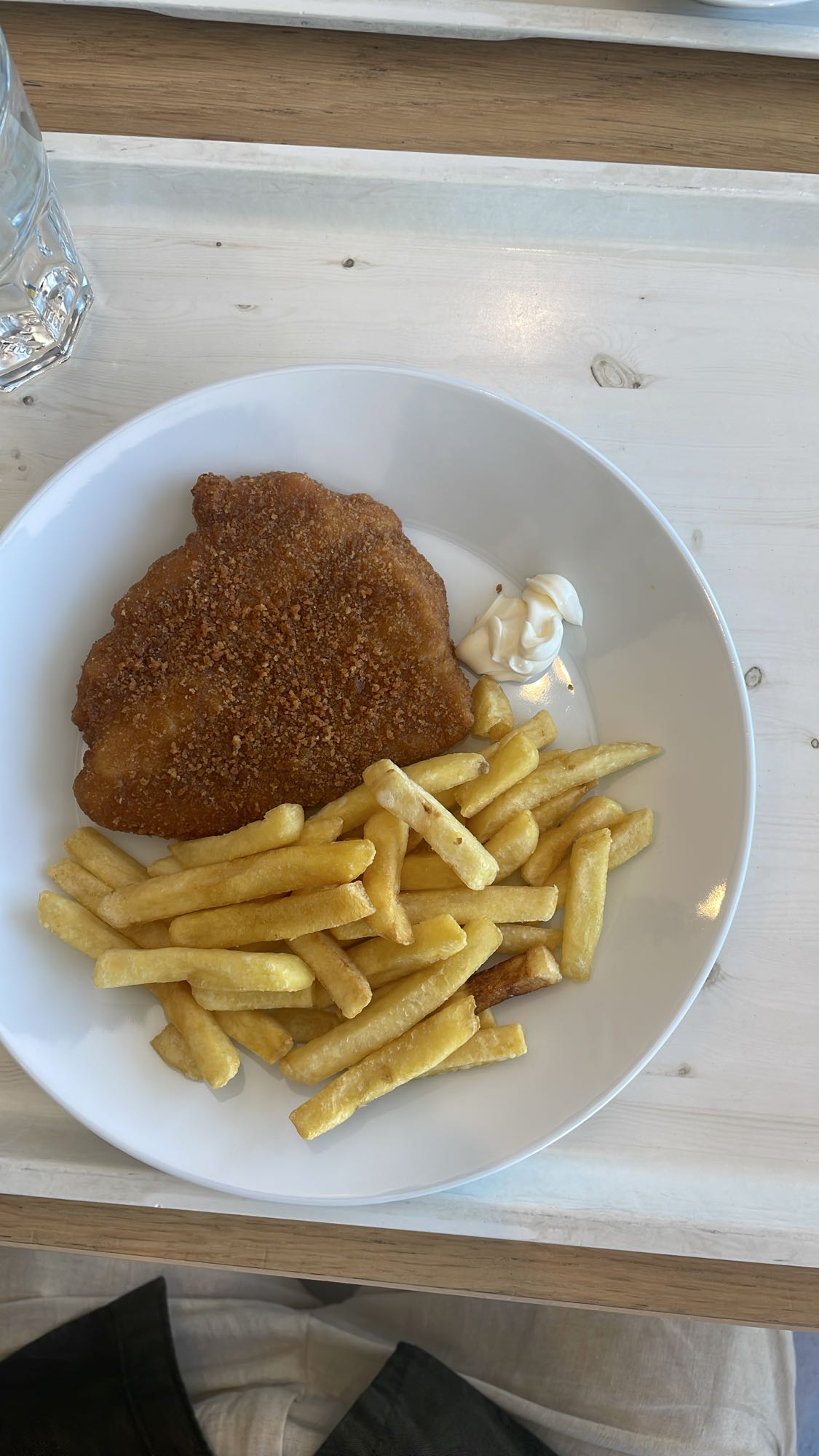 Schnitzel med pommes