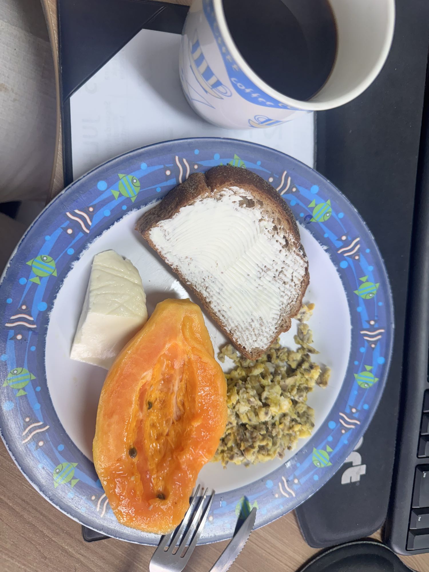 Café da manhã tropical