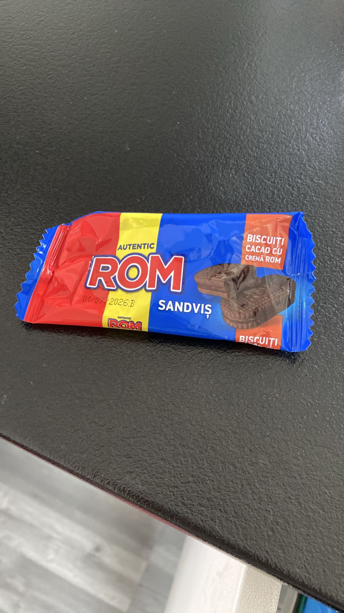 Biscuiți ROM Sandviș