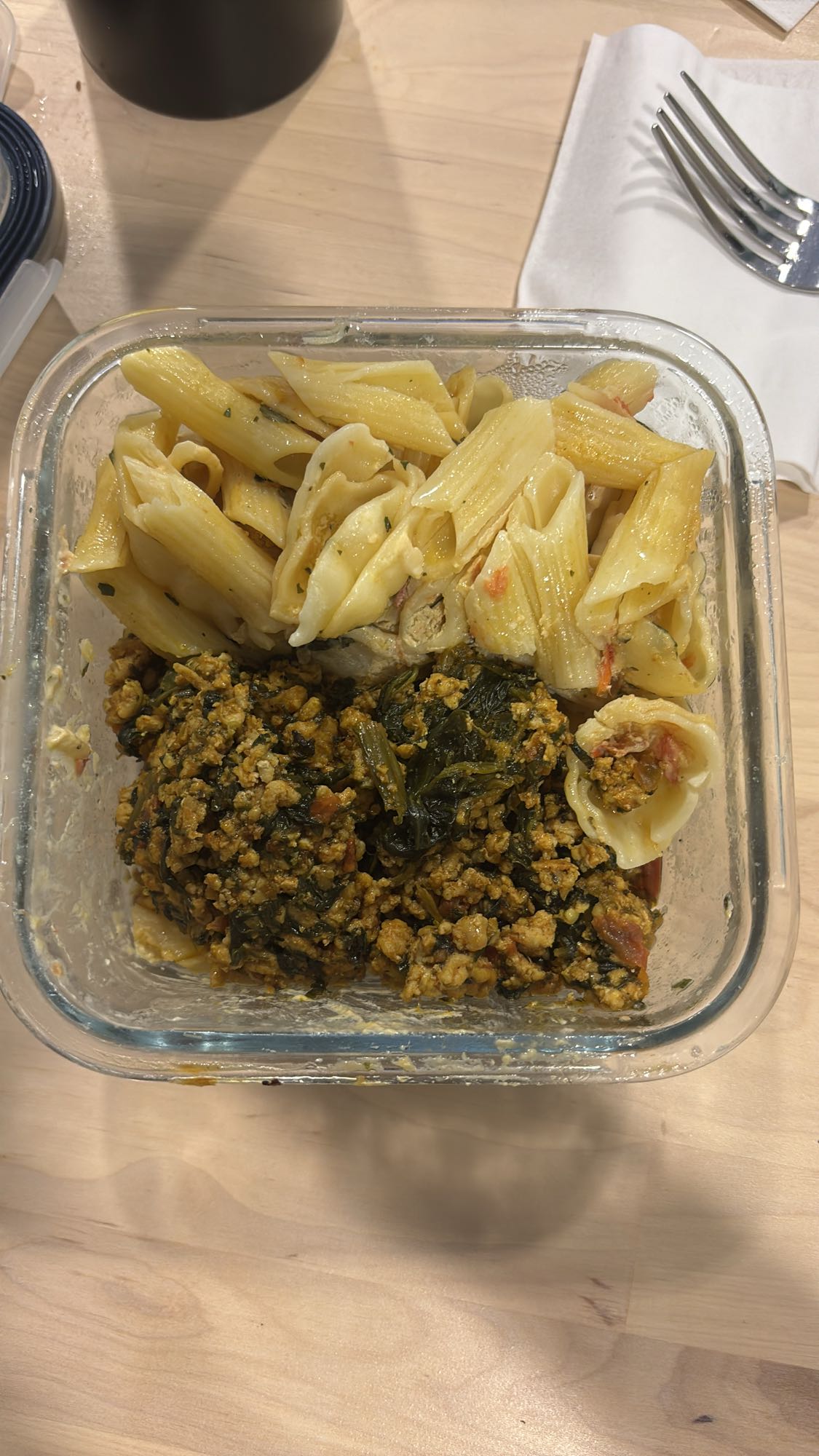 Pasta med köttfärs och spenat