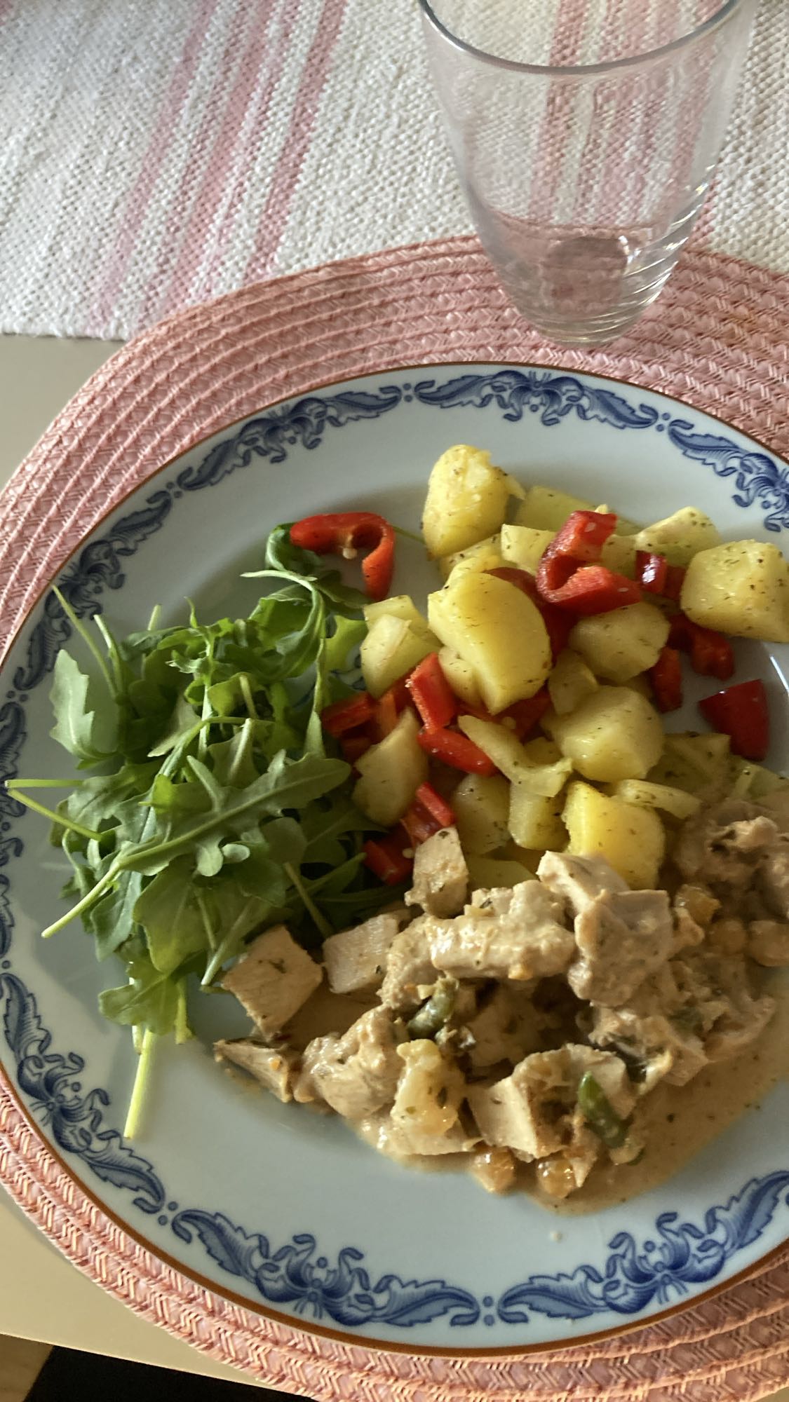 Kycklinggryta med potatis