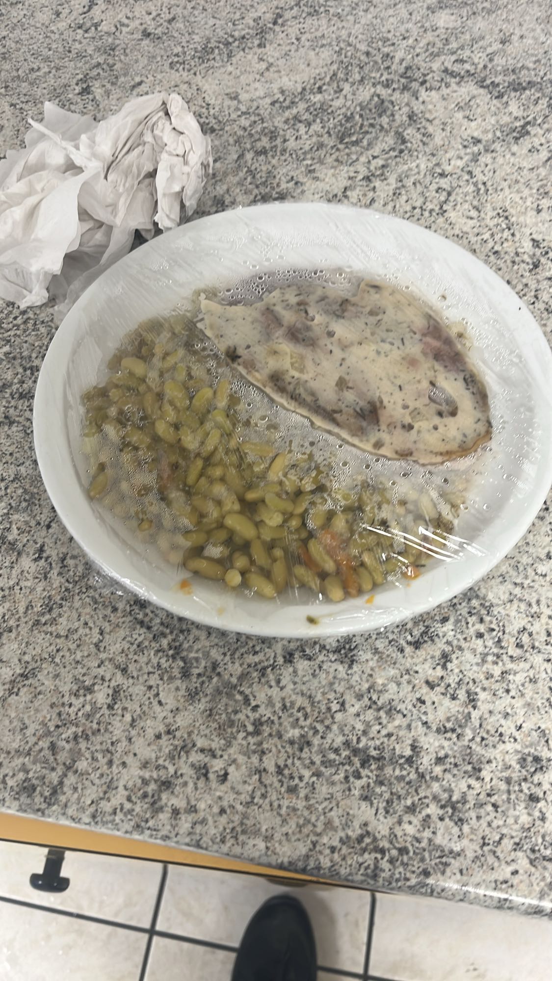 Poulet sauce et haricots verts