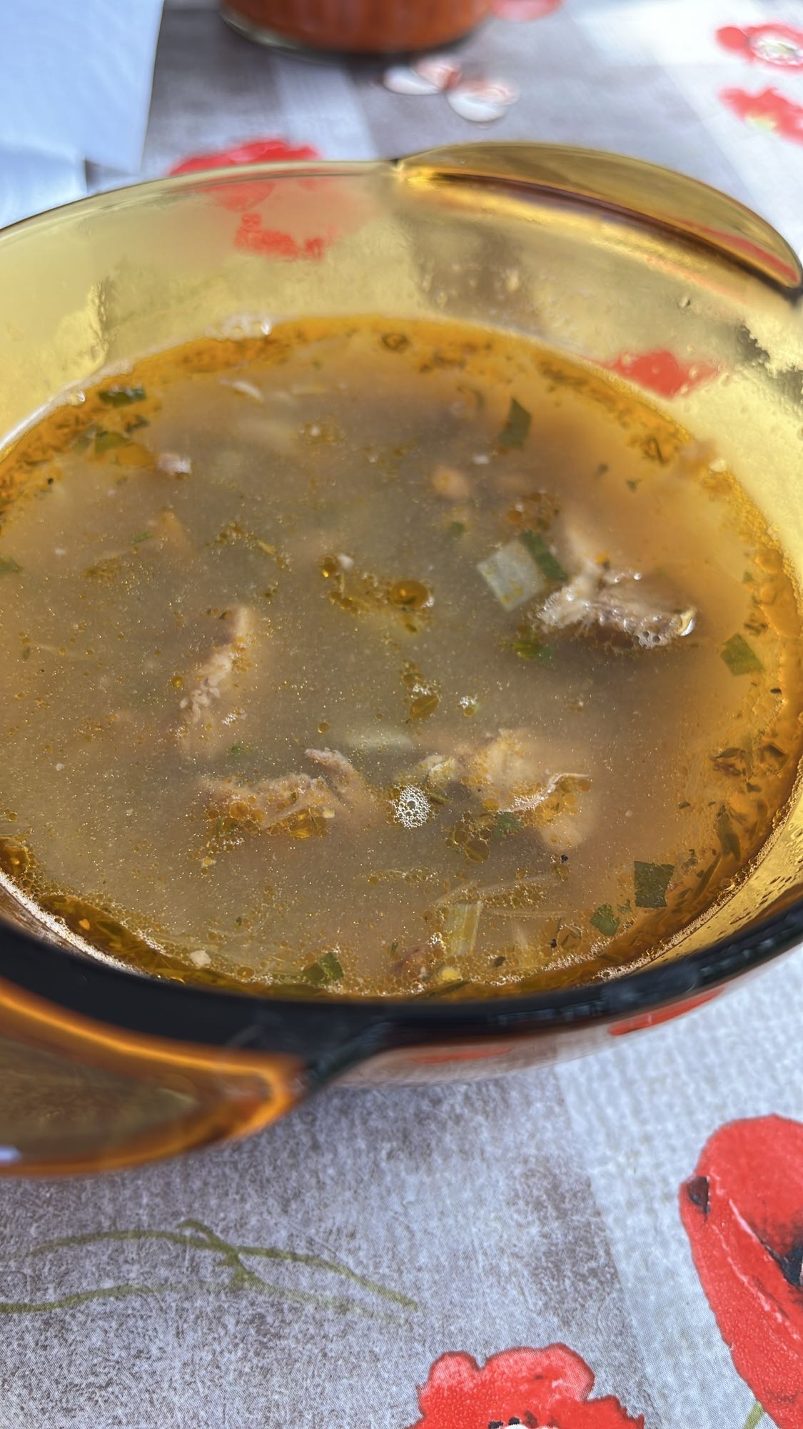 Суп с месо и подправки