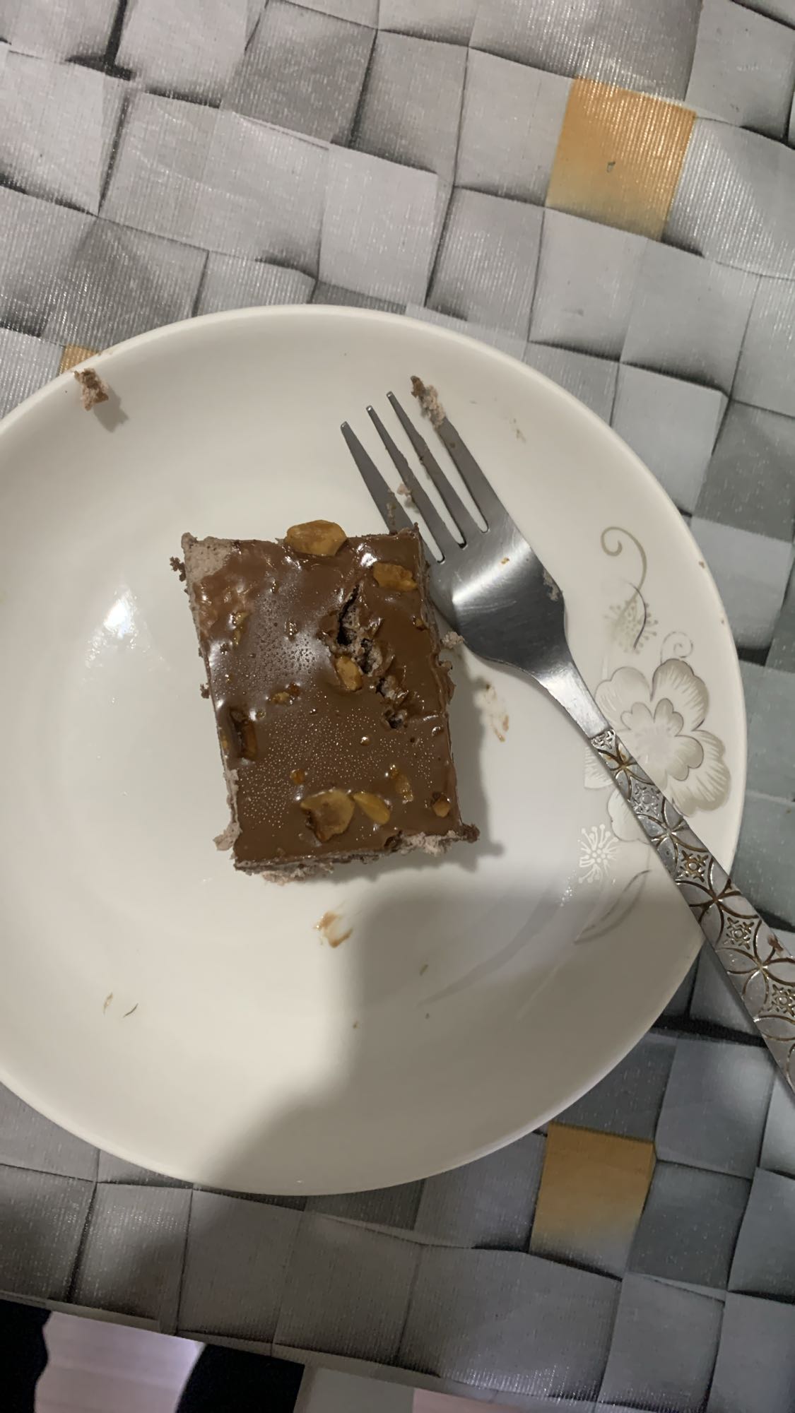 Chocolate Nut Cake Slice