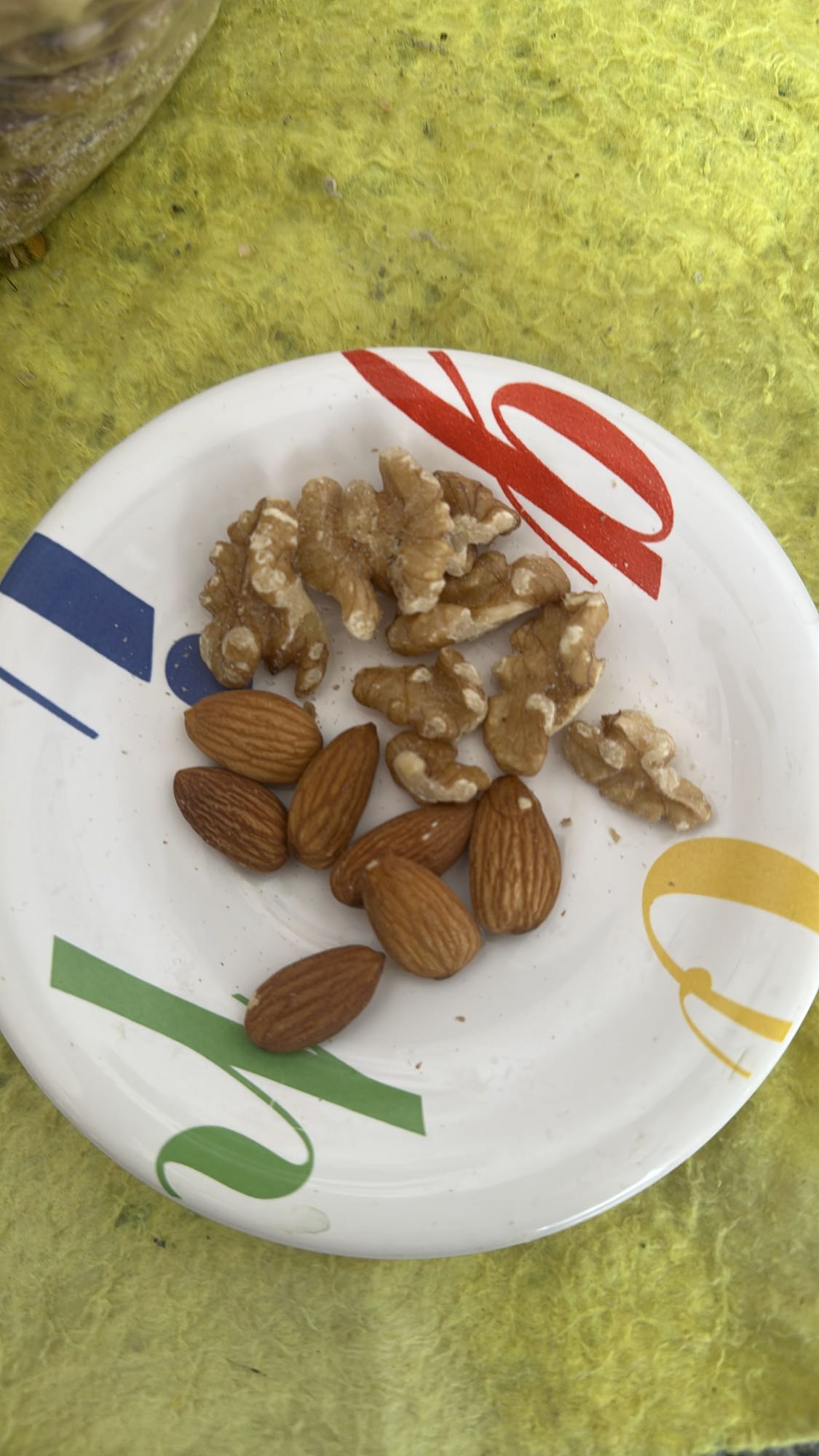 Nueces y almendras