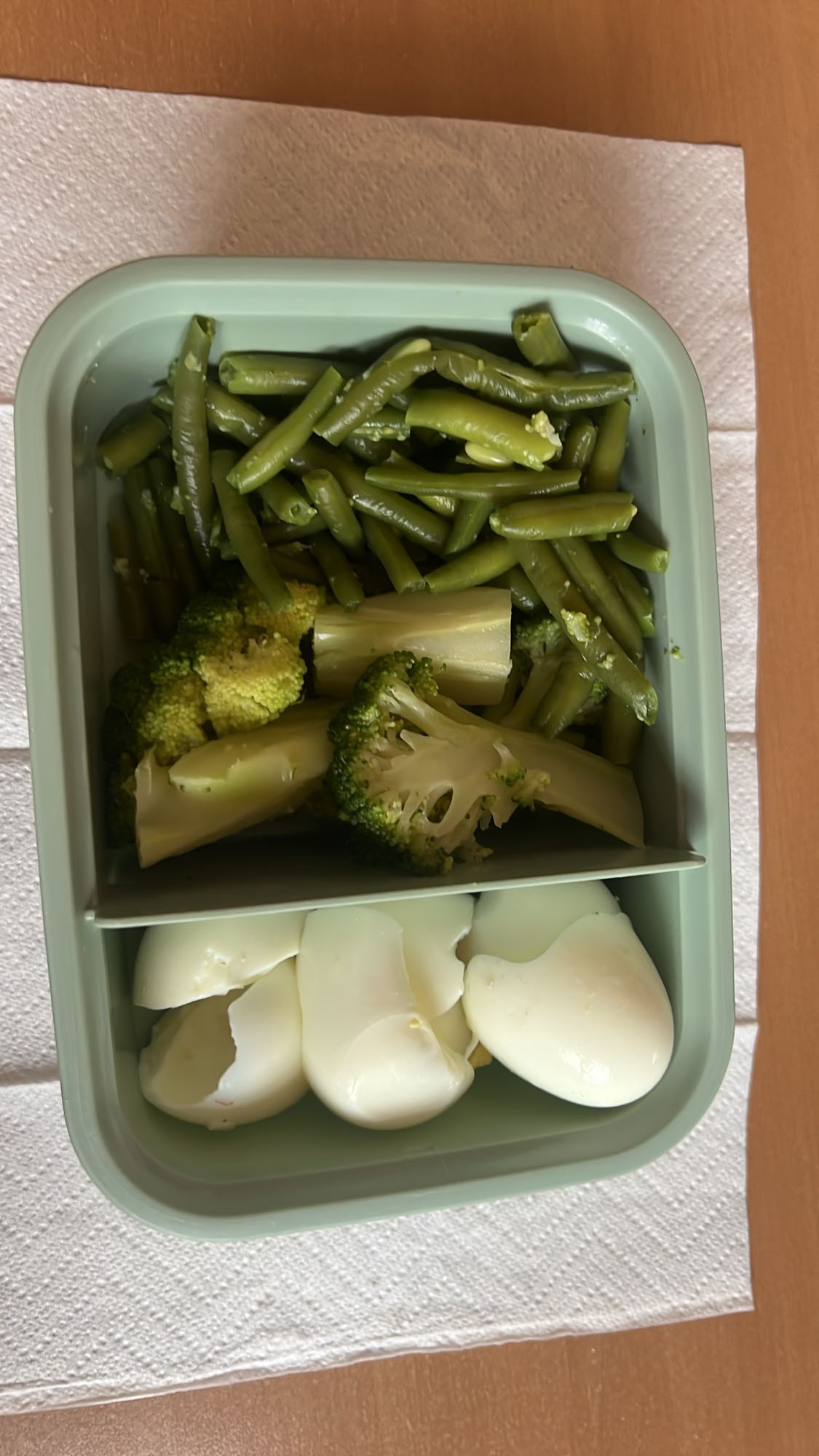 Yumurta ve Sebze Kutusu